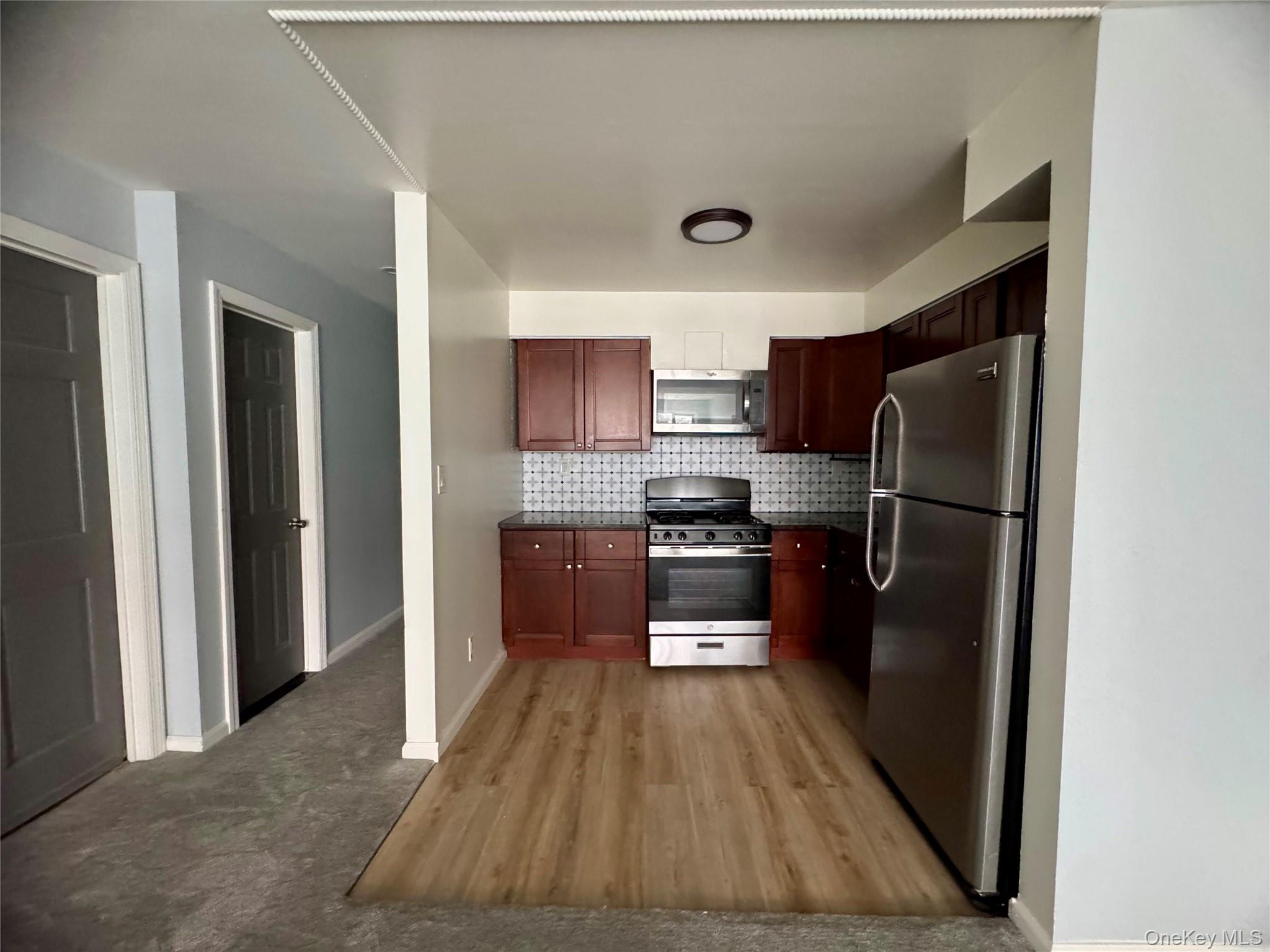 147-47A 231 Street Unit: 2