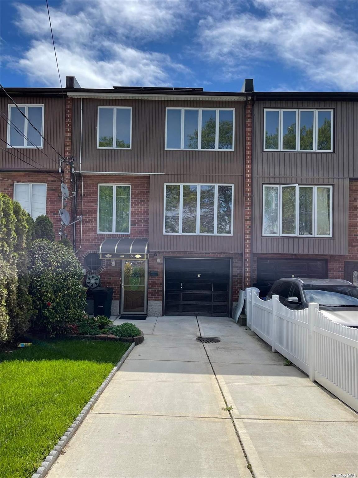 14745A 231 Street Unit: 1