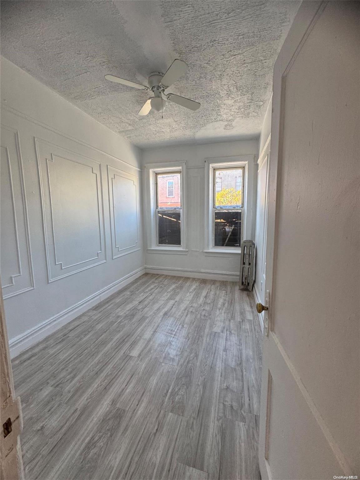 672 Watkins Street Unit: 1R