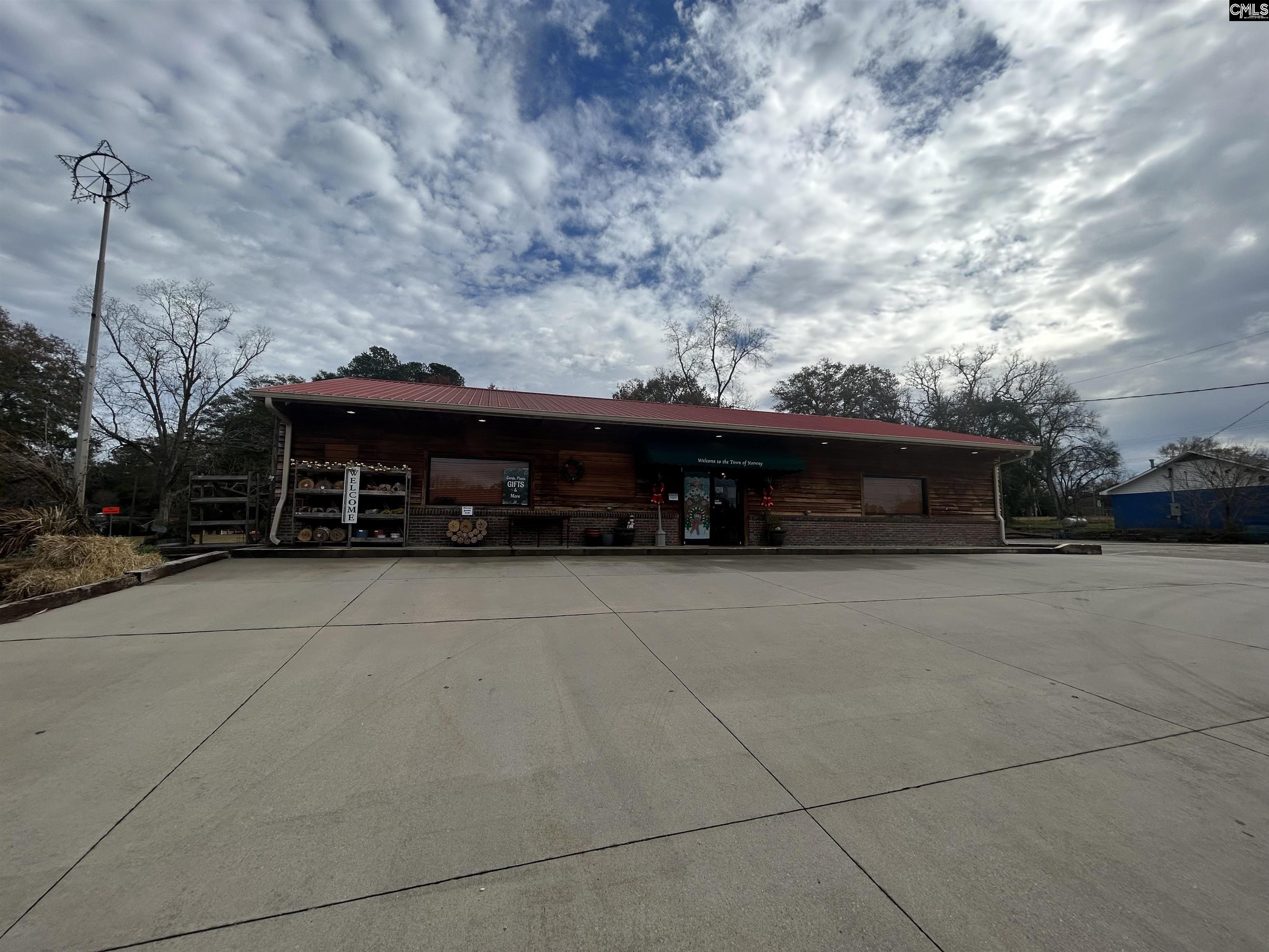 8291 Savannah Highway