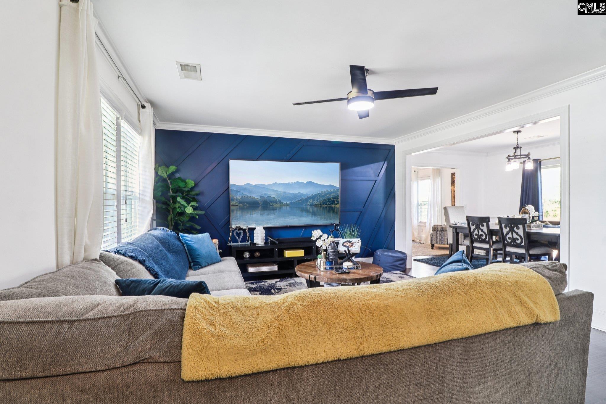 1021 Acacia Lane