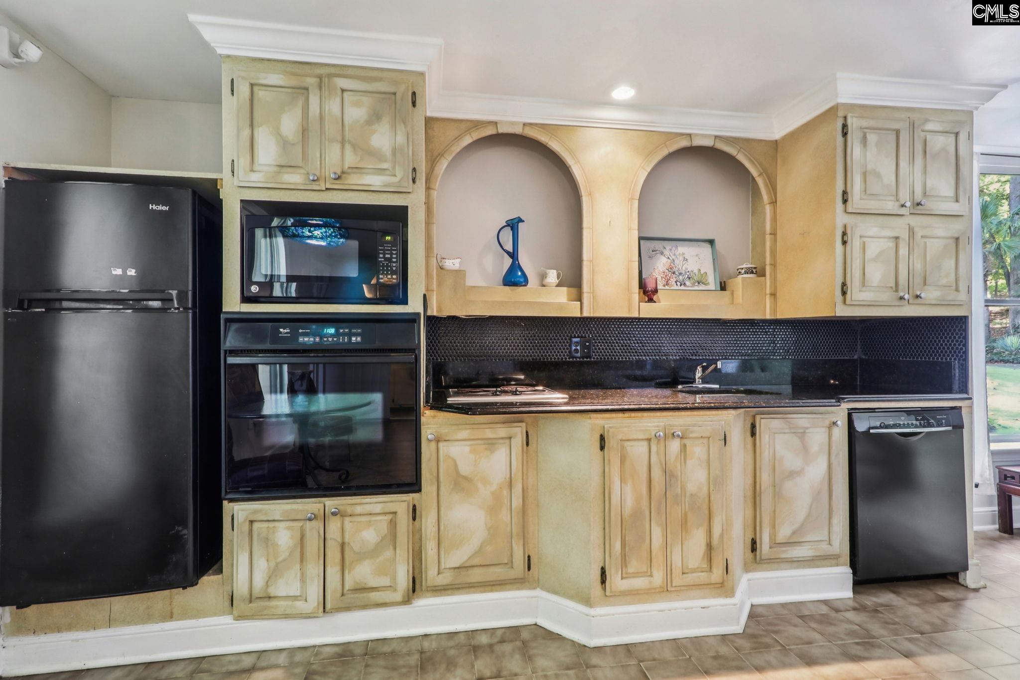 203 Holly Ridge Lane
