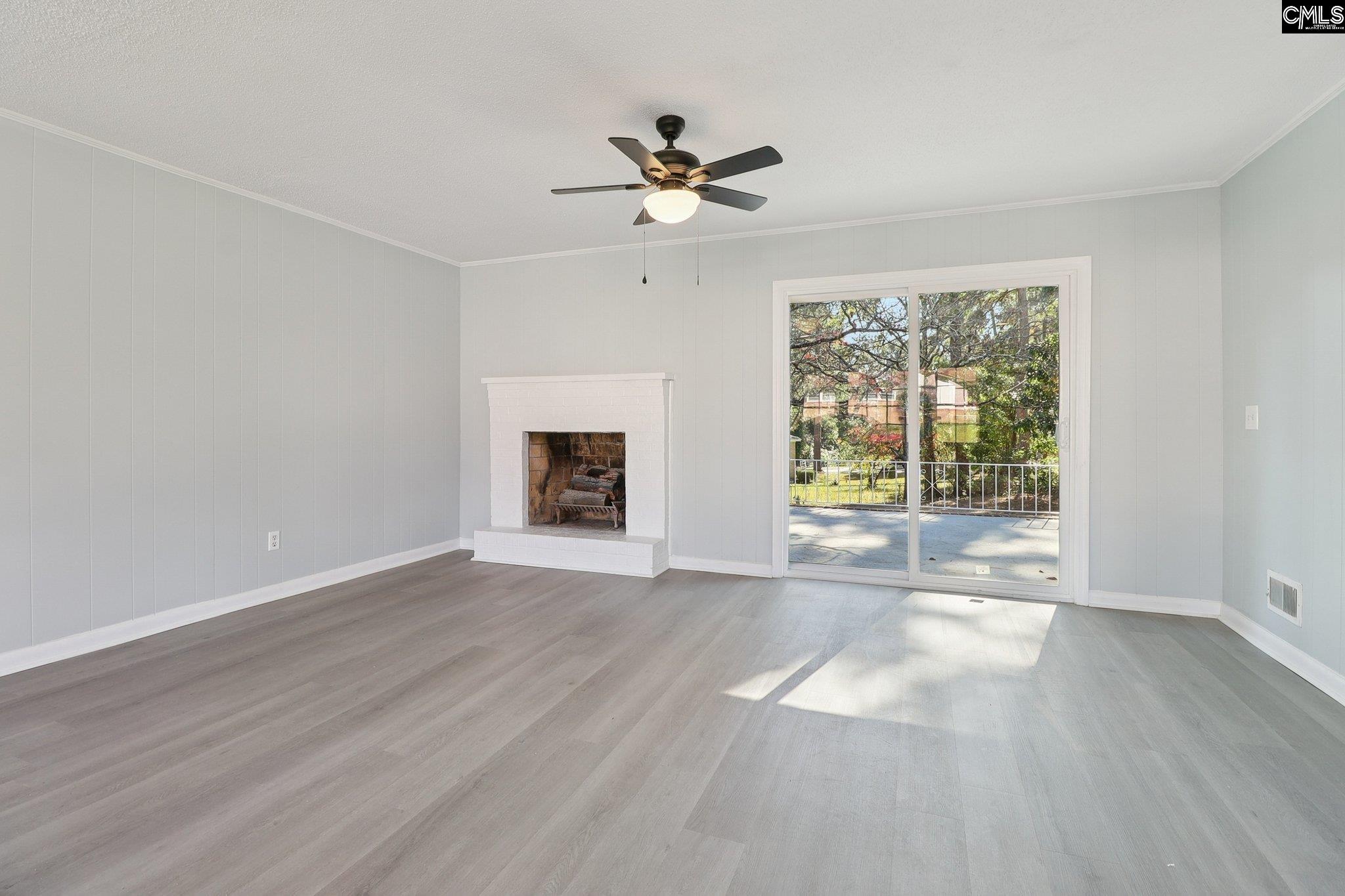 216 Meadowbury Drive