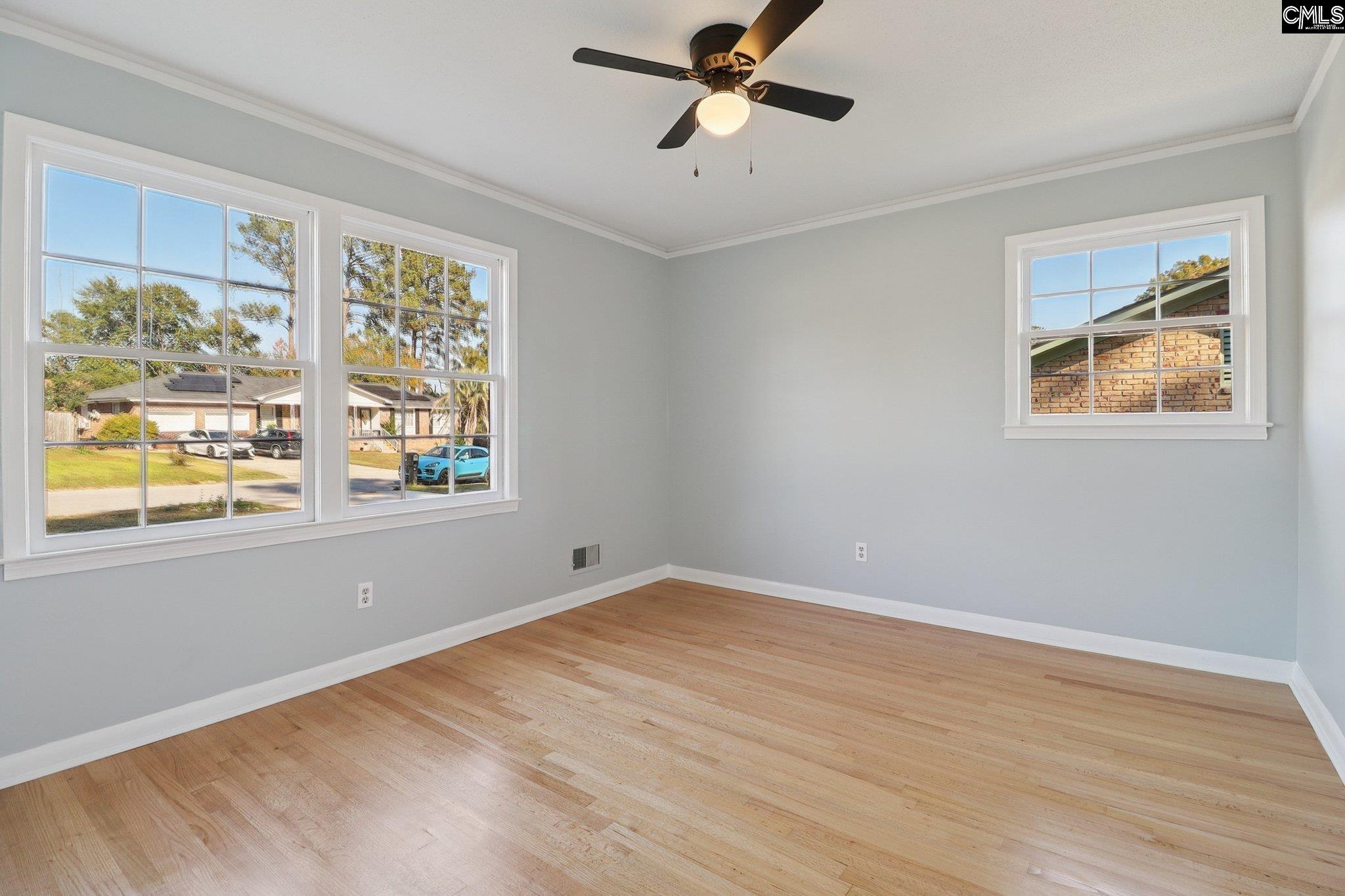 216 Meadowbury Drive