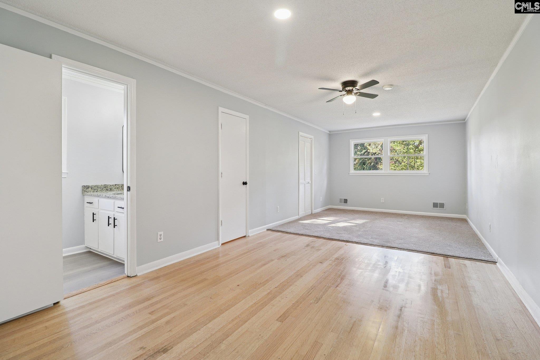 216 Meadowbury Drive