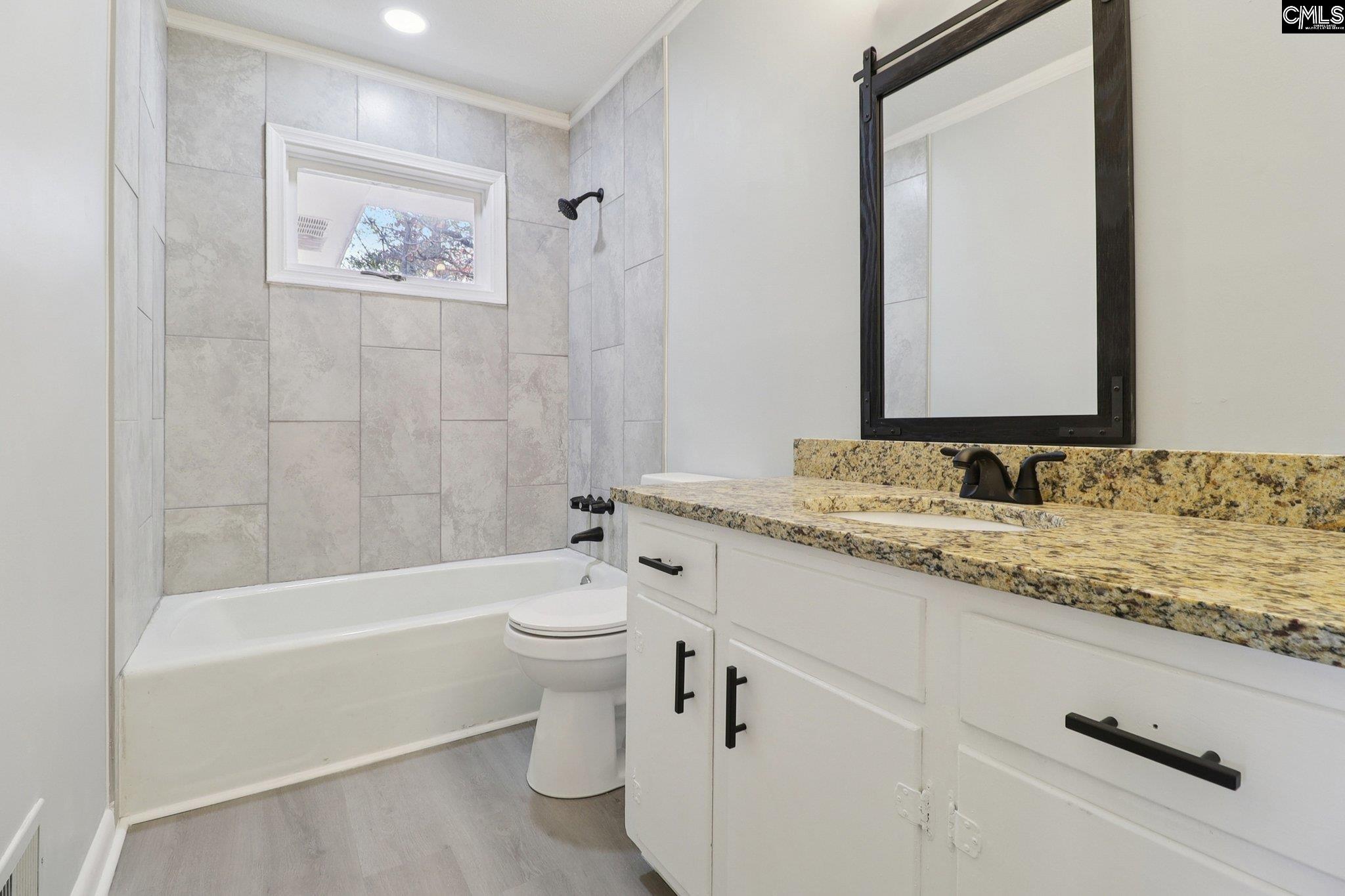 216 Meadowbury Drive