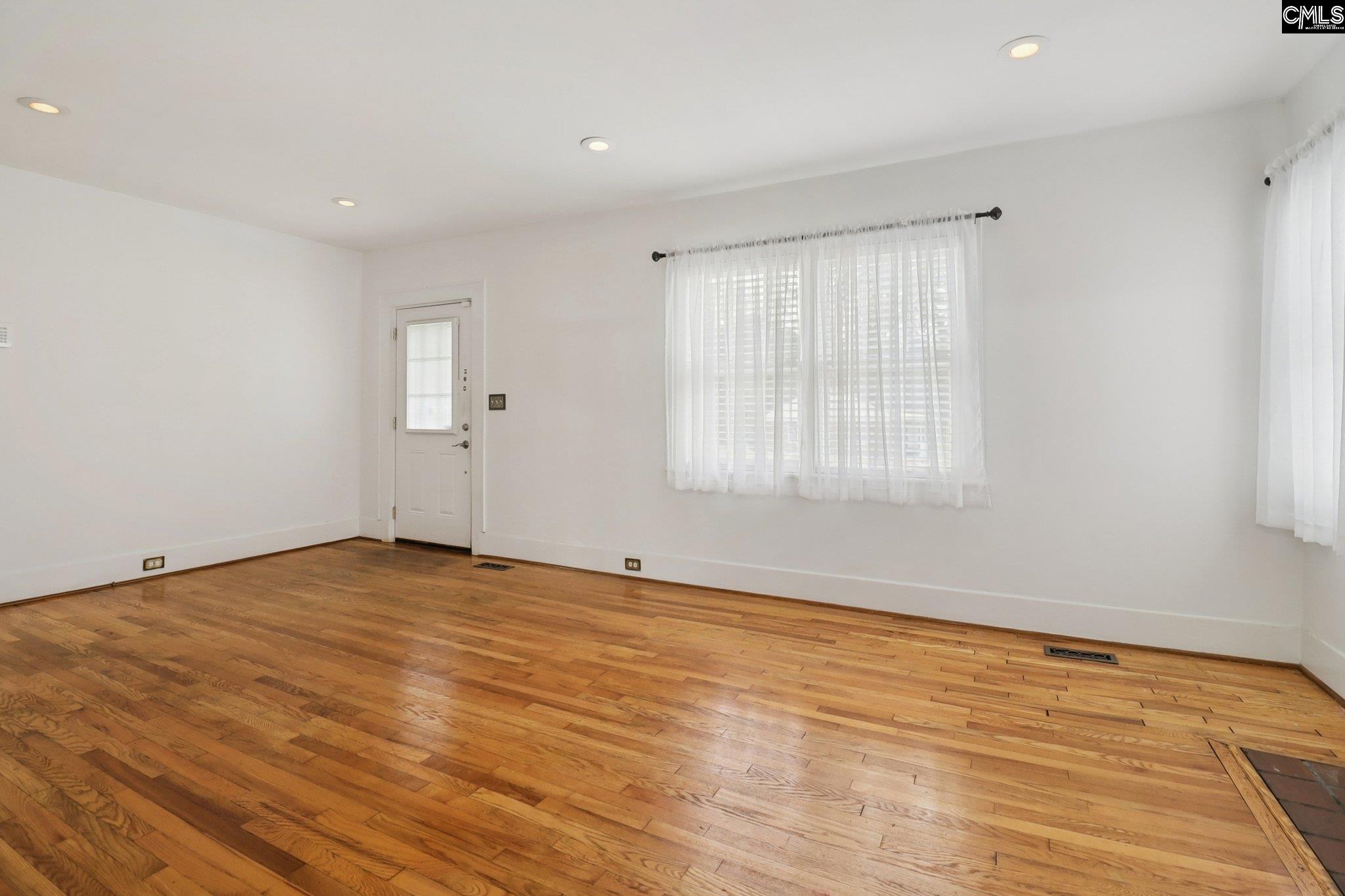 1714 Carolina Drive SW