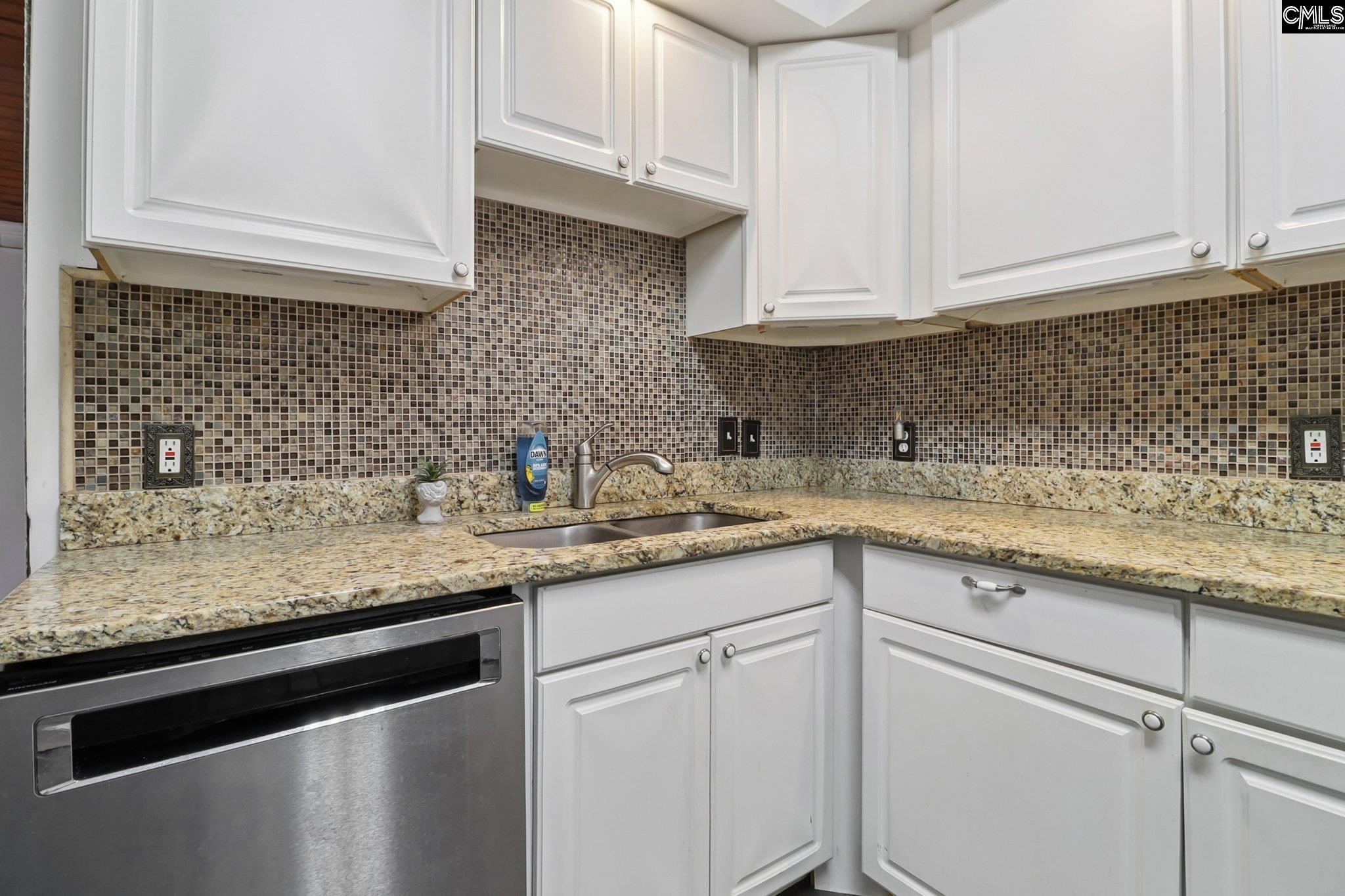 1714 Carolina Drive SW