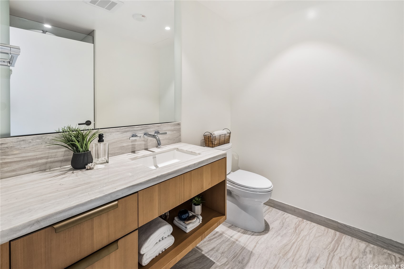 1100 Ala Moana Boulevard 600