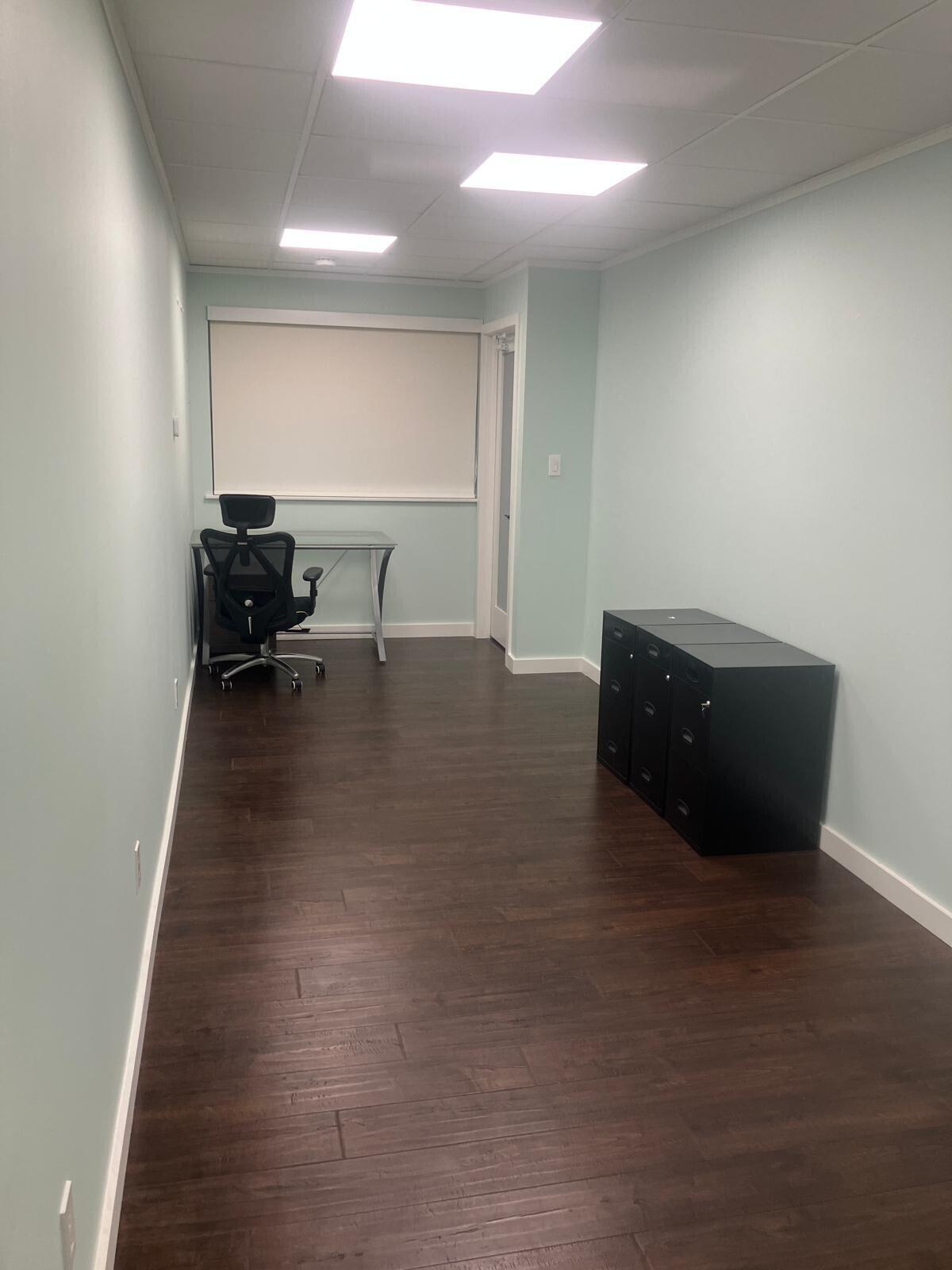 3706 N Roosevelt Boulevard STE 207