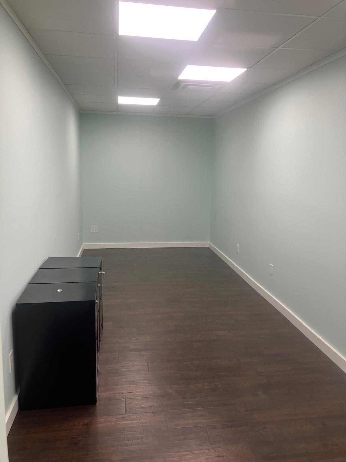 3706 N Roosevelt Boulevard STE 207