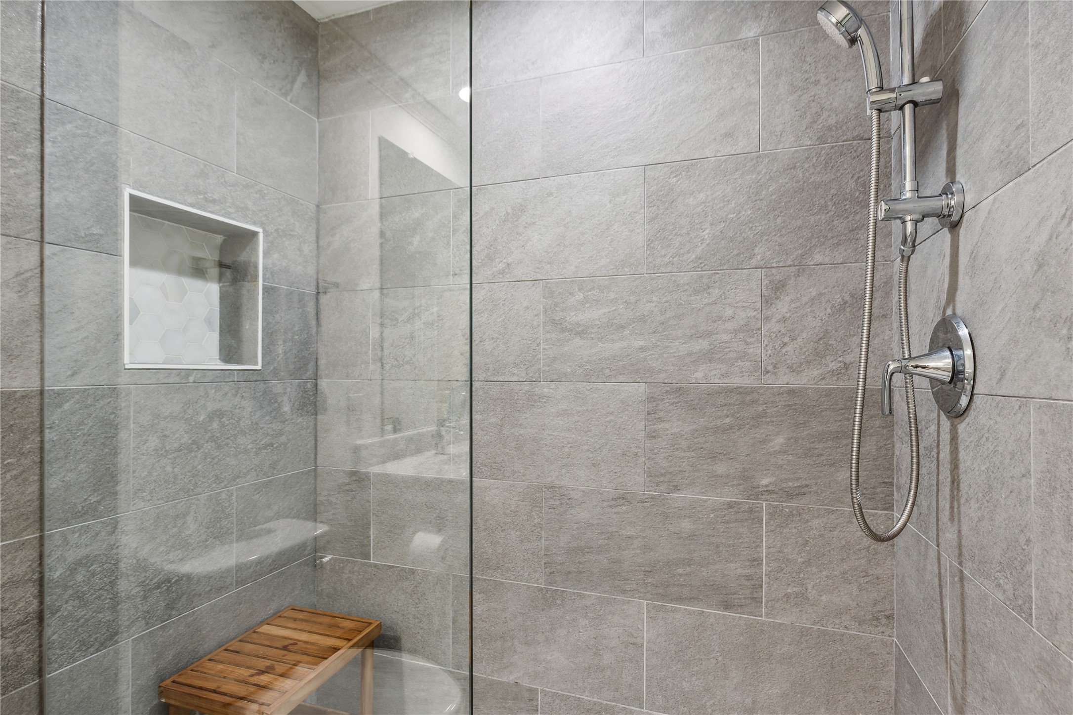 3106 La Kenta Circle