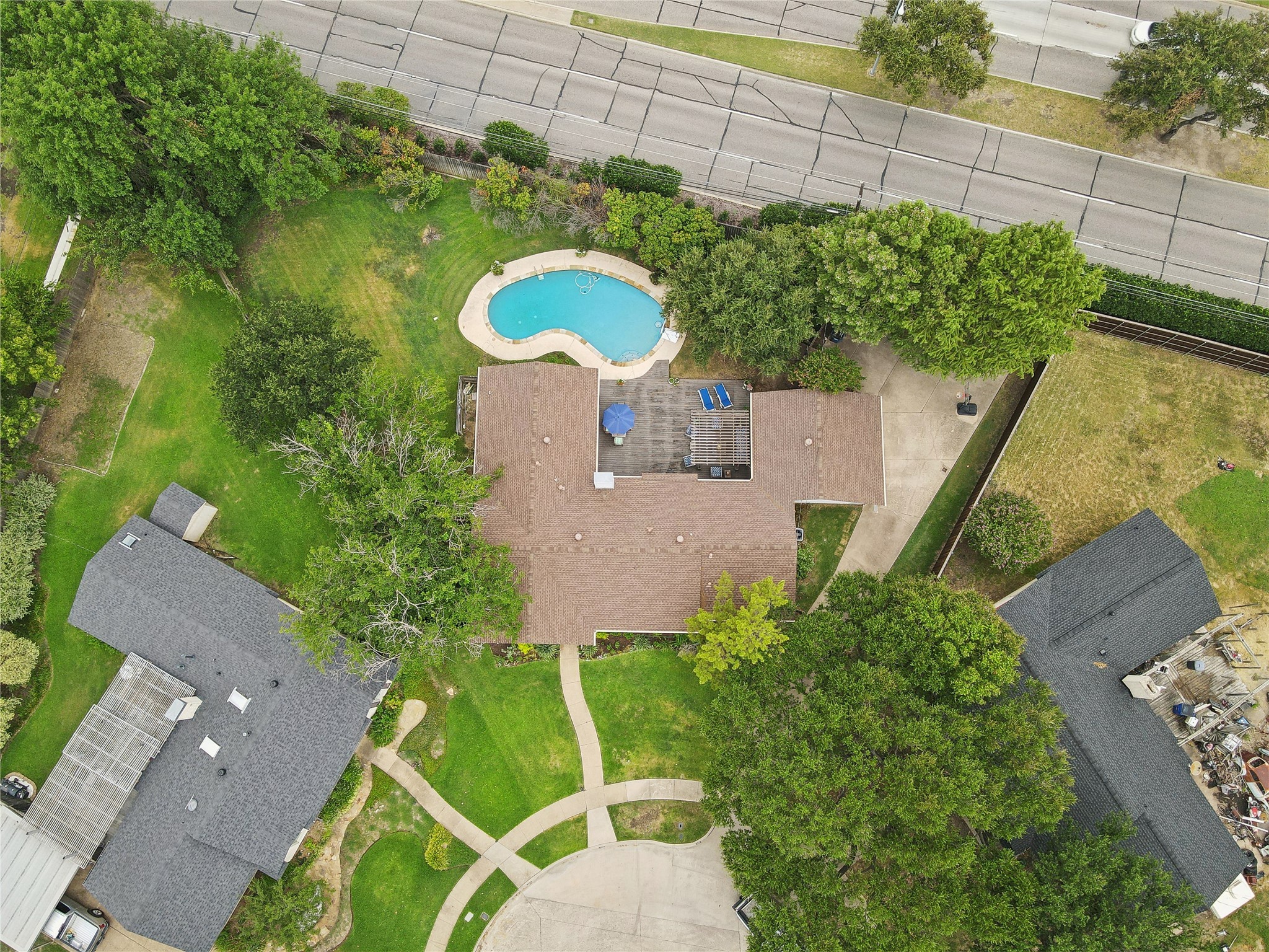 3106 La Kenta Circle