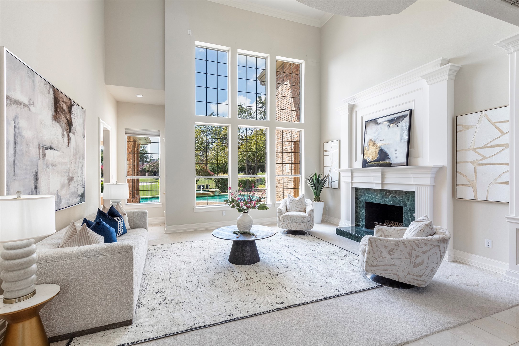 5524 Weatherby Lane