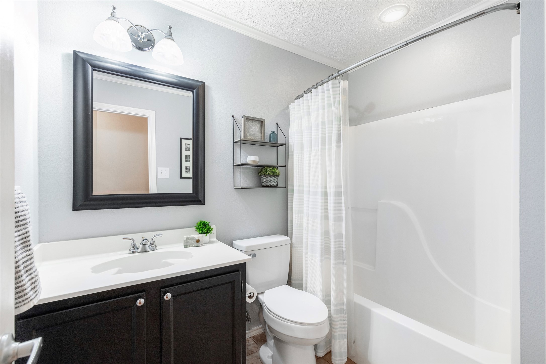 8504 Timber Crest Court