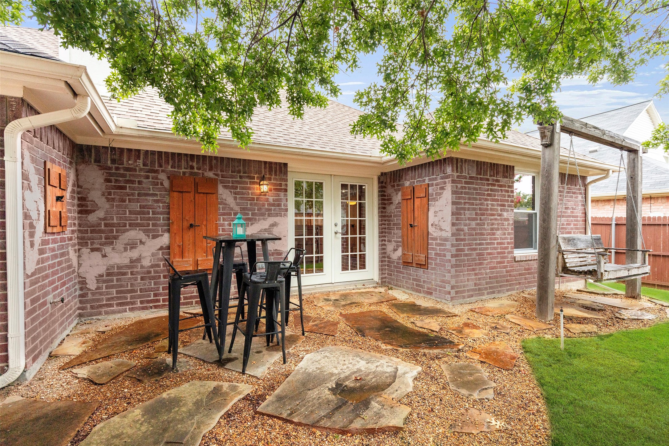 8504 Timber Crest Court