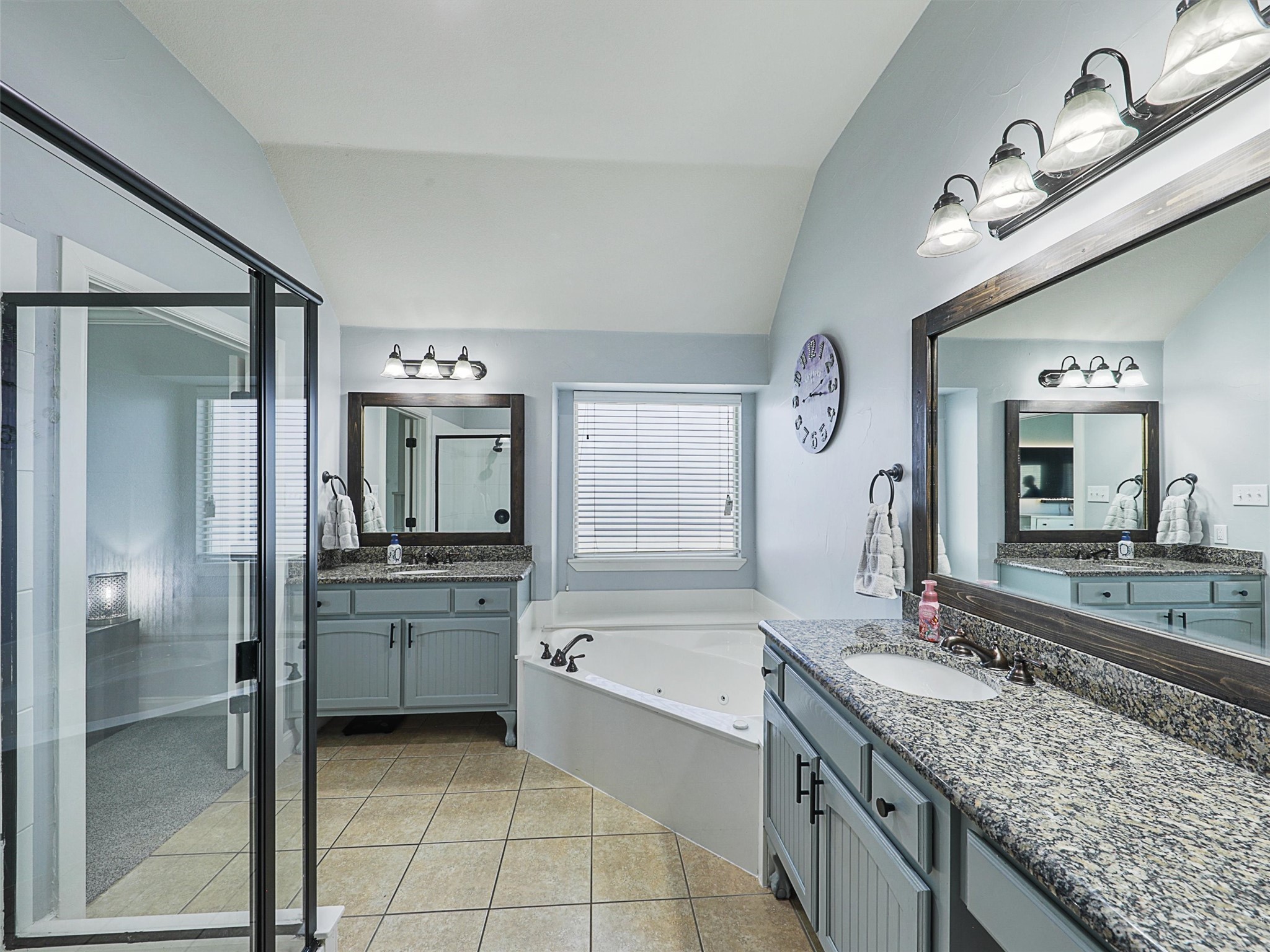 1741 Greenwood Court