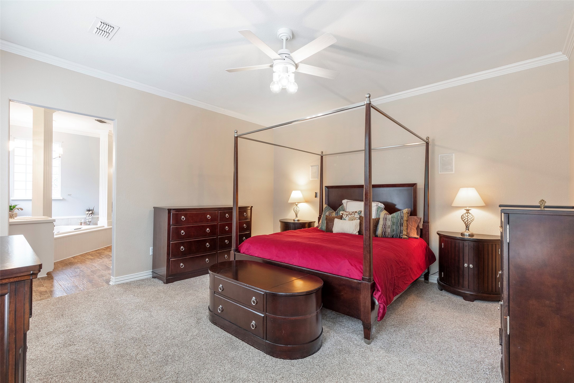 1413 Hunters Ridge Circle