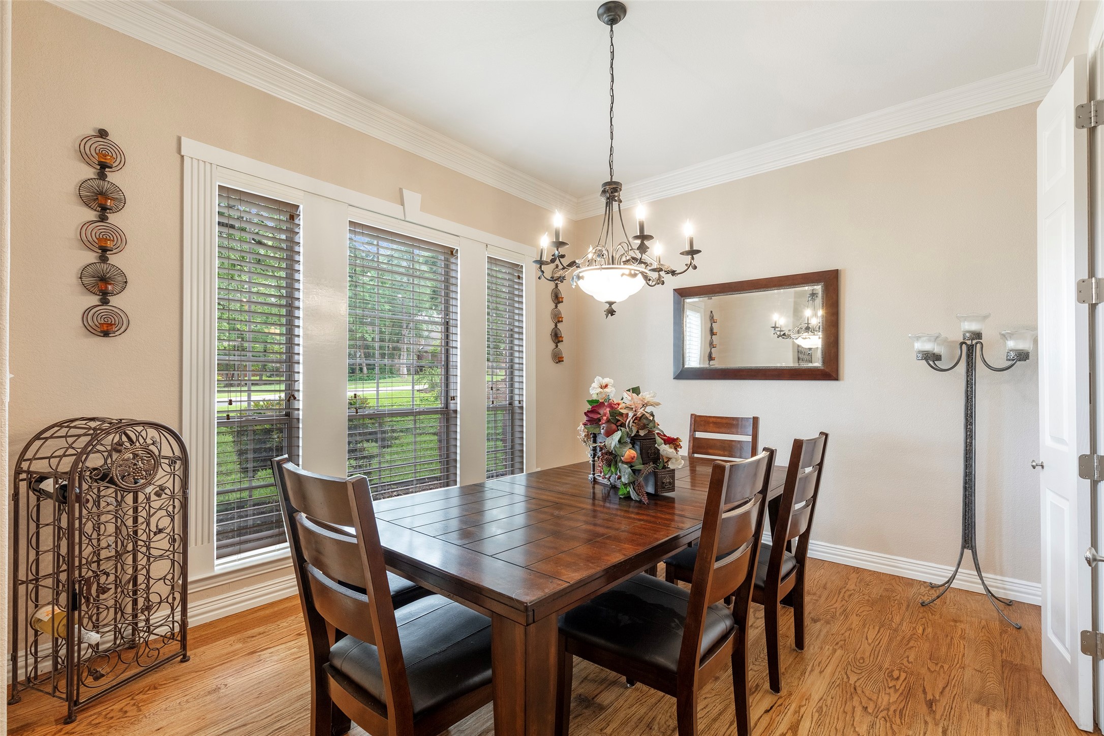 1413 Hunters Ridge Circle