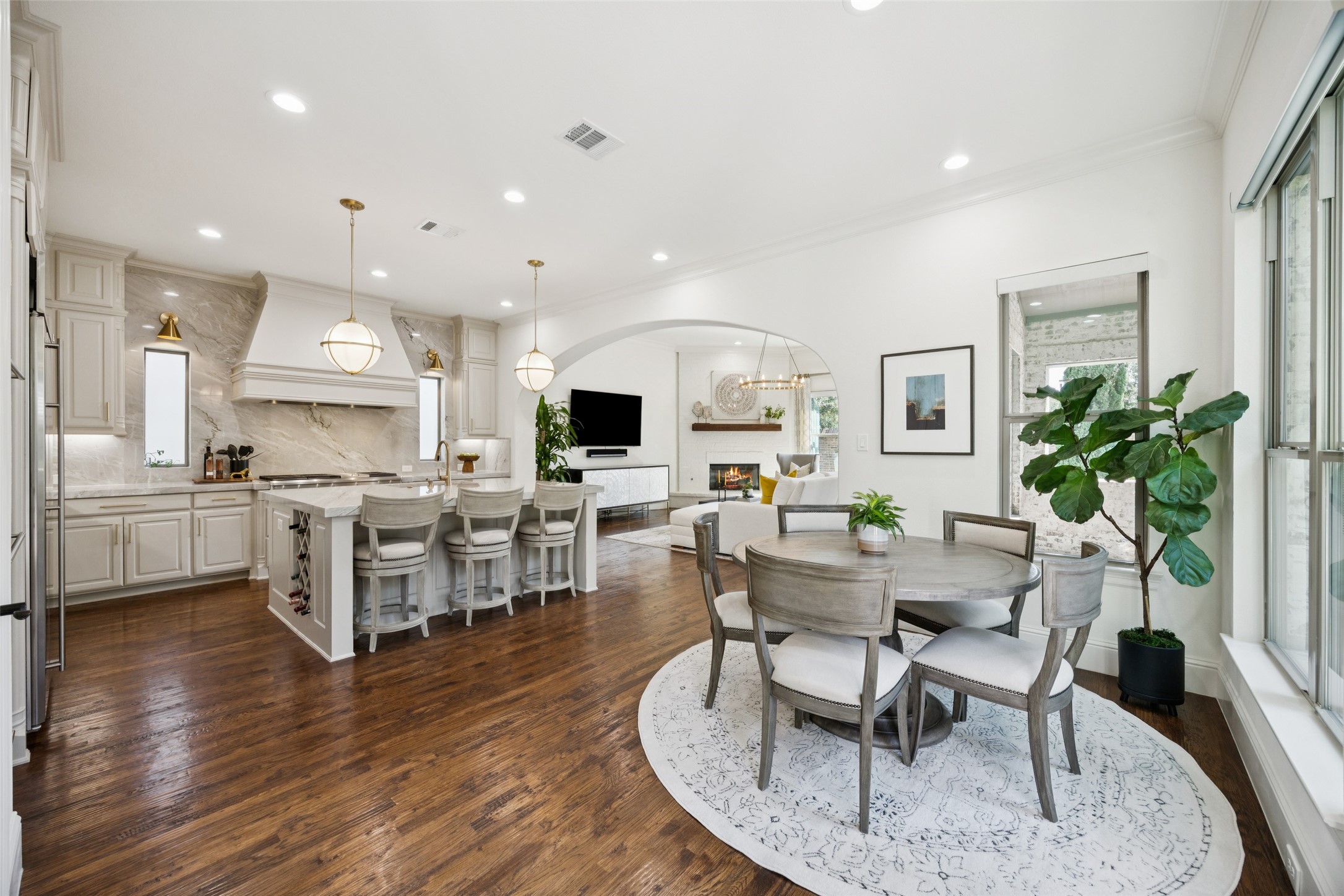 3713 Shady Creek Court