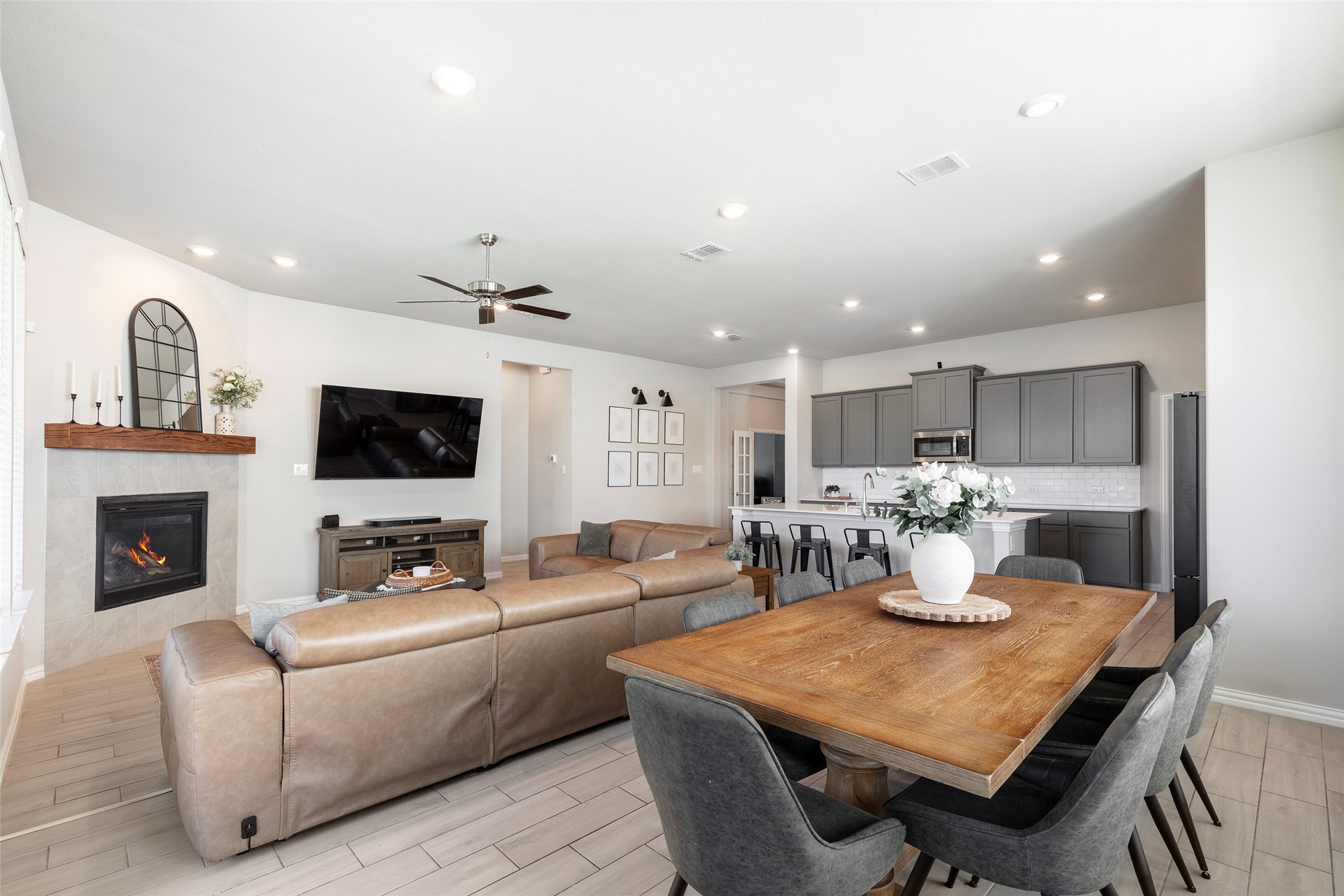 1106 Sassafras Drive