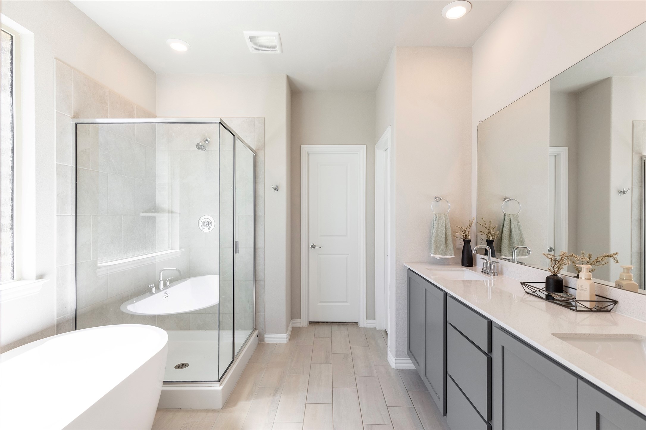 1106 Sassafras Drive