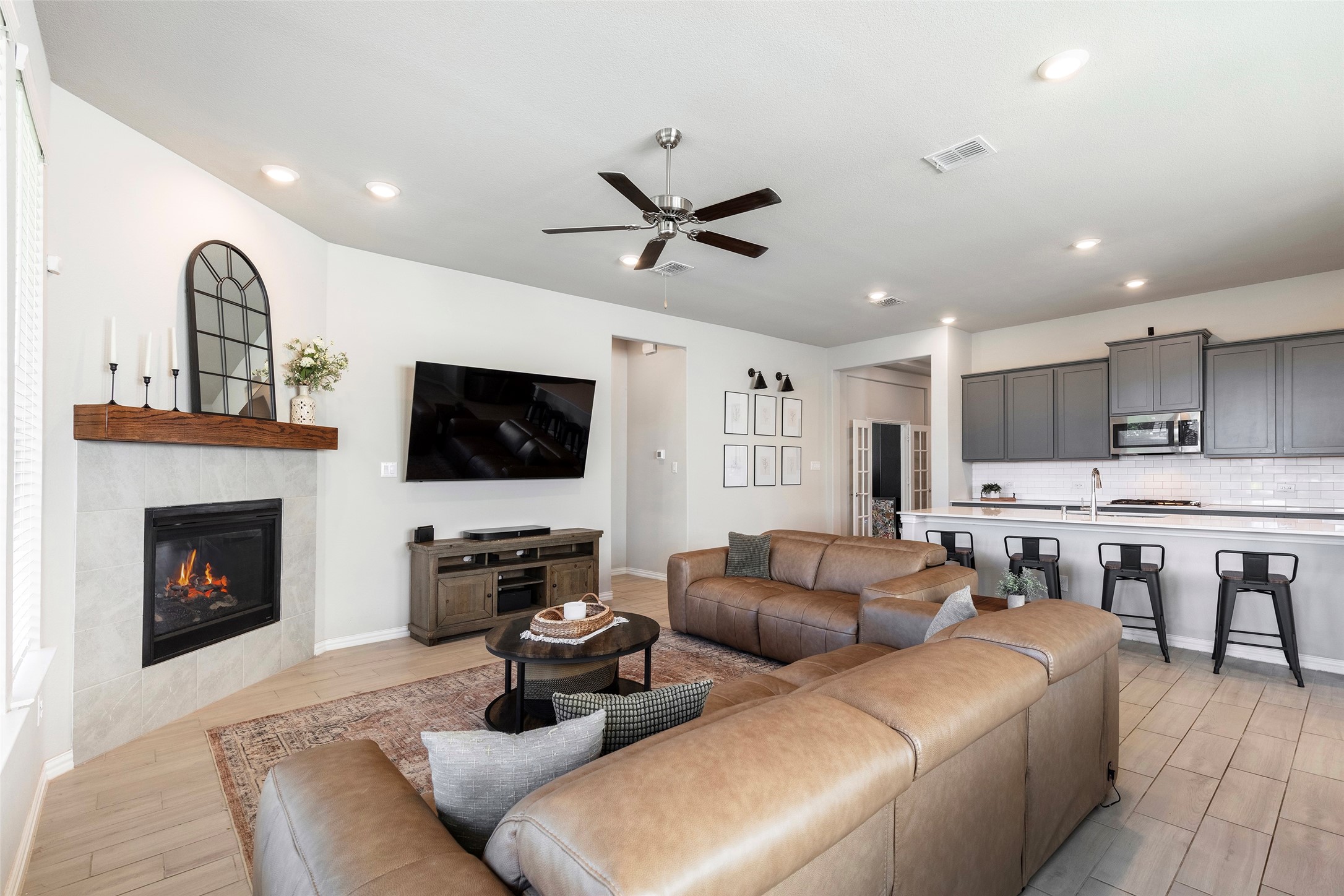 1106 Sassafras Drive