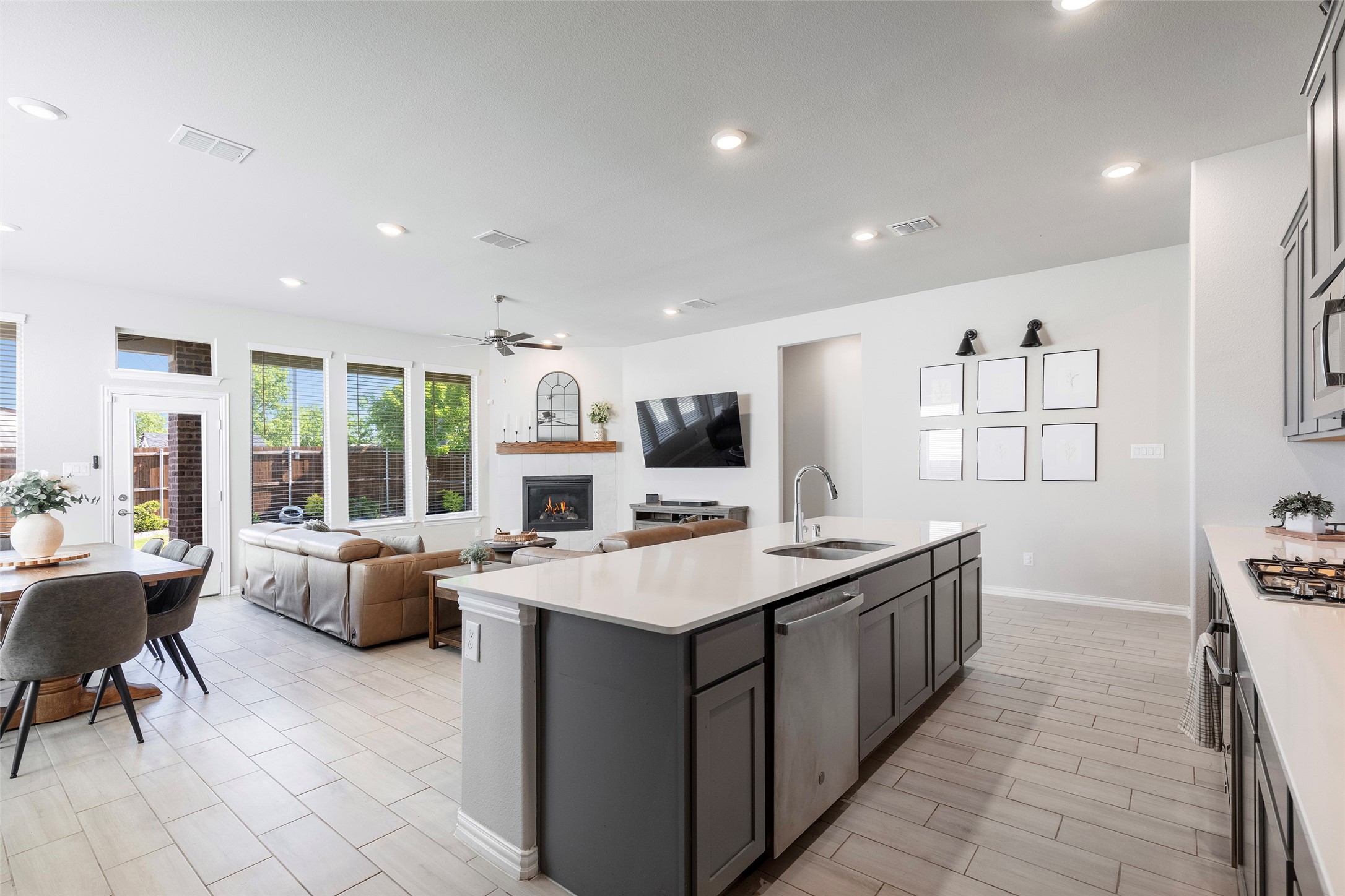 1106 Sassafras Drive