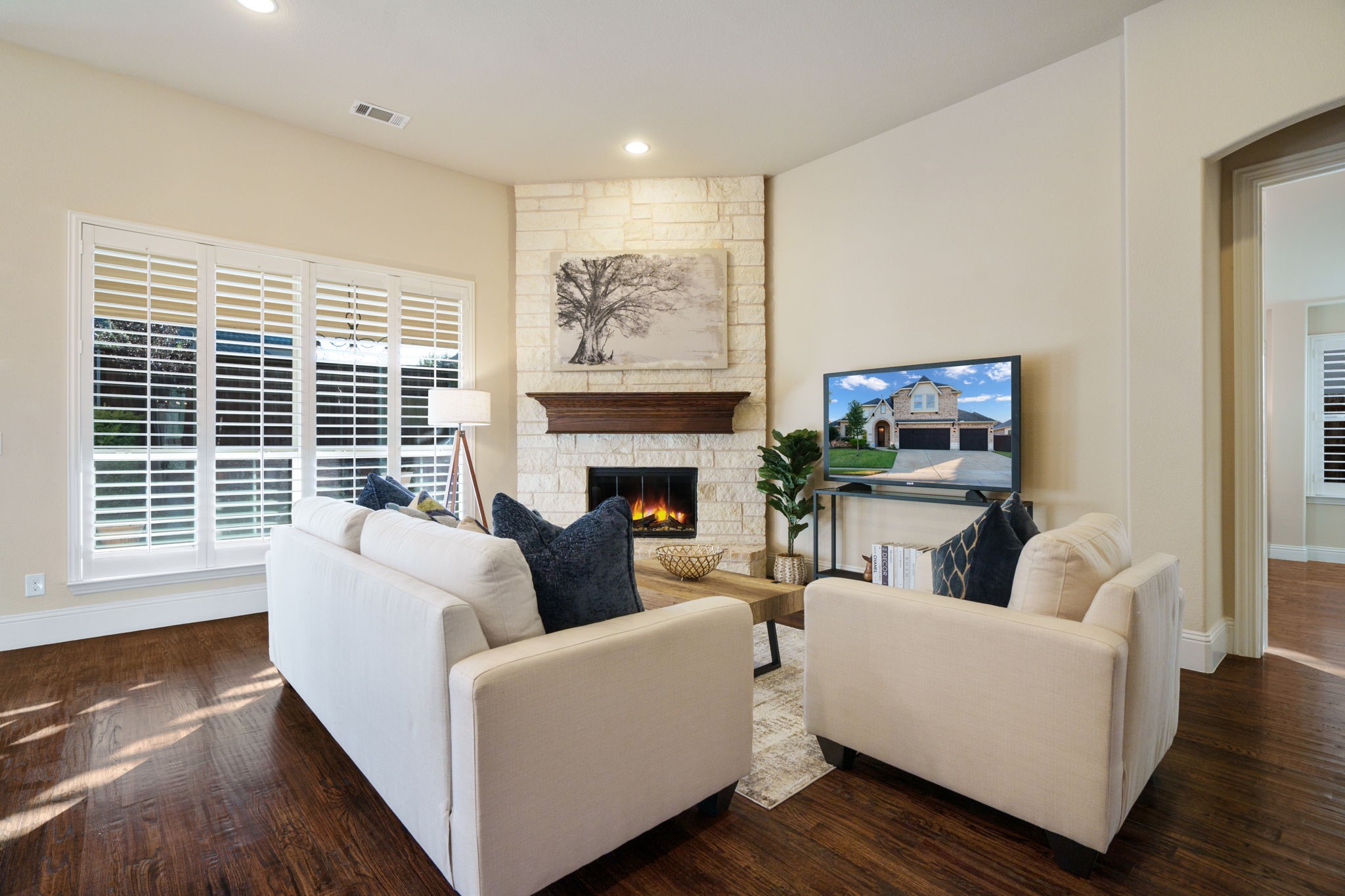 2230 Lewis Canyon Drive