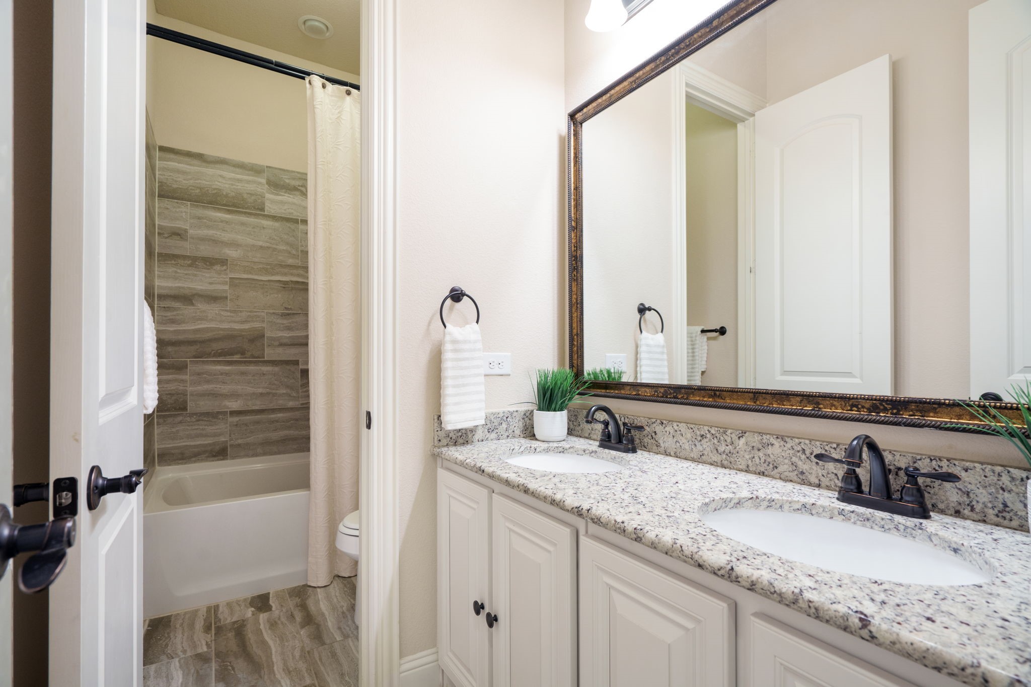 2230 Lewis Canyon Drive