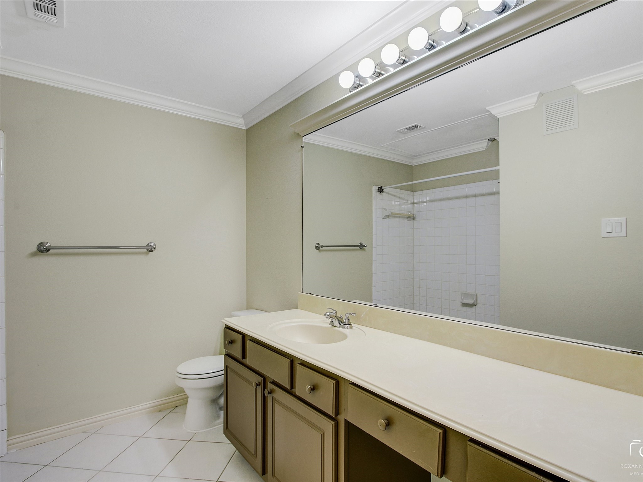 2524 Preston Road 403