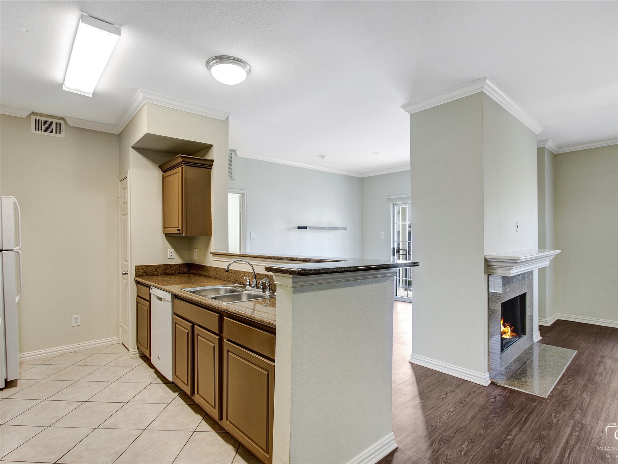 2524 Preston Road 403