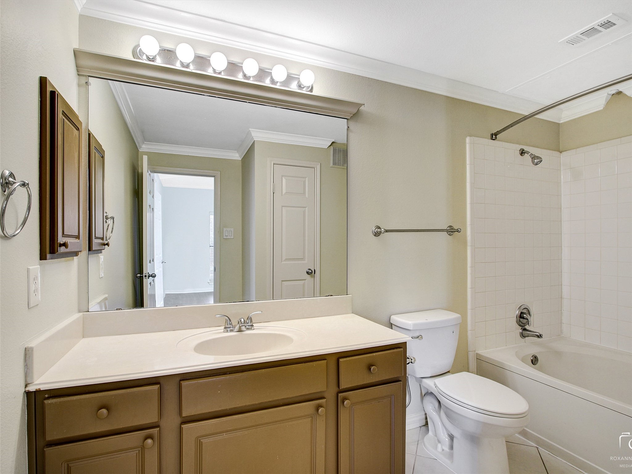 2524 Preston Road 403
