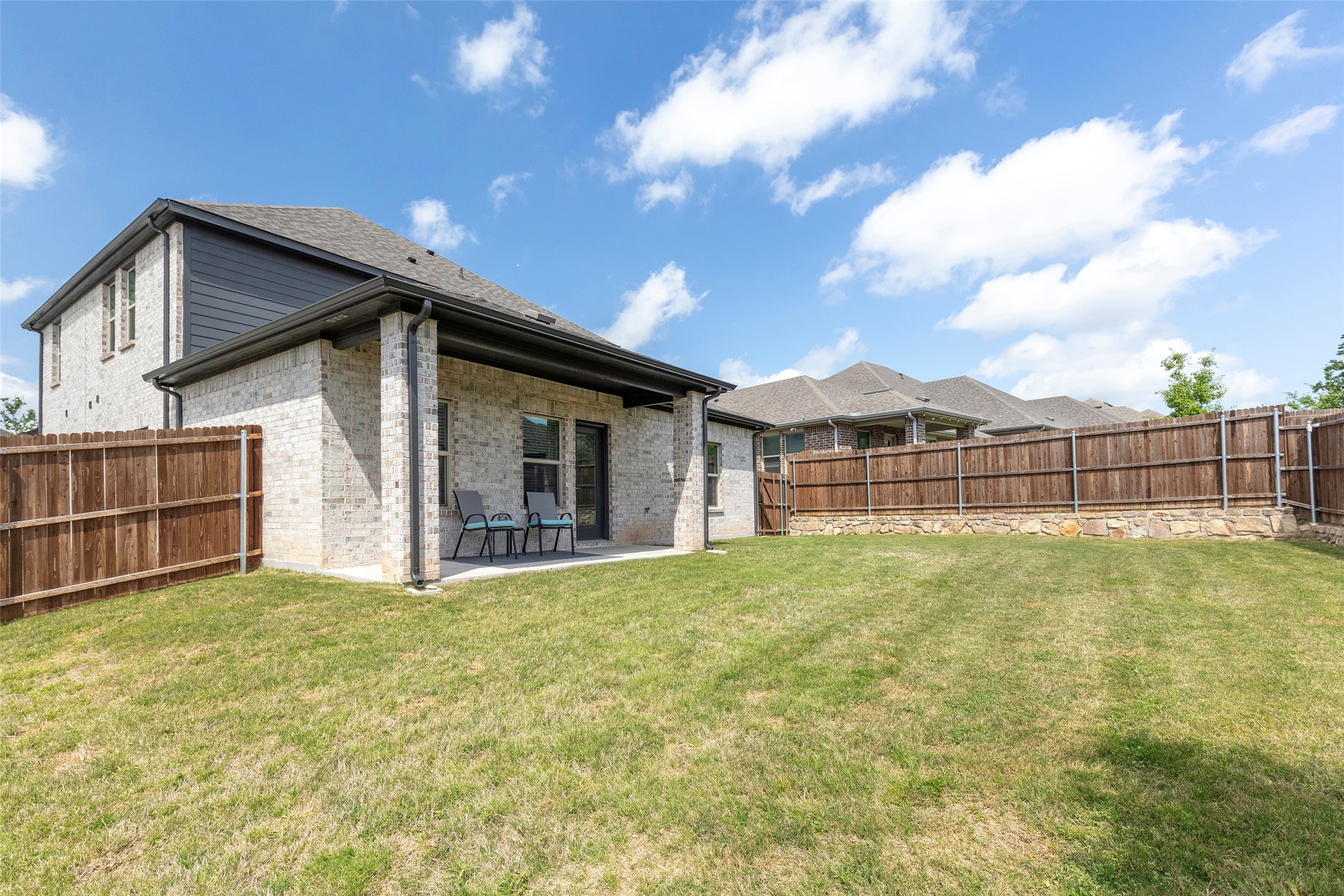 1504 Cobblestone Road