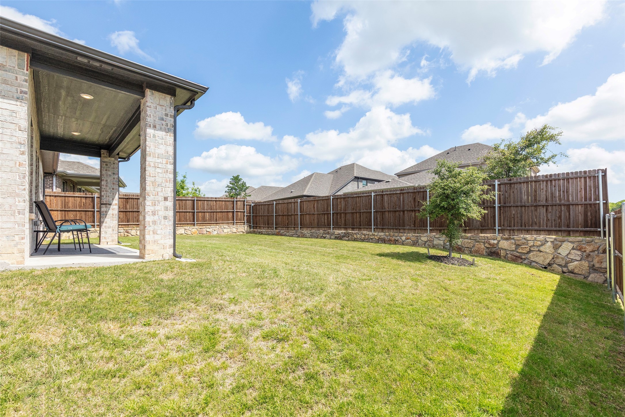 1504 Cobblestone Road
