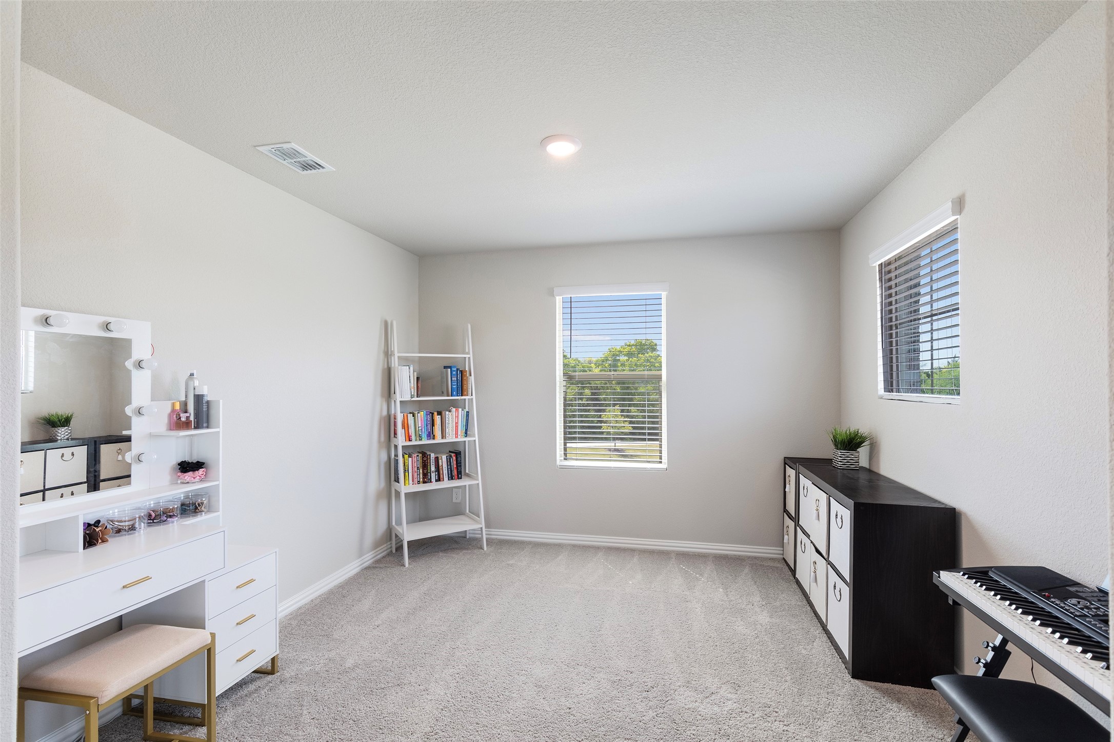 1504 Cobblestone Road