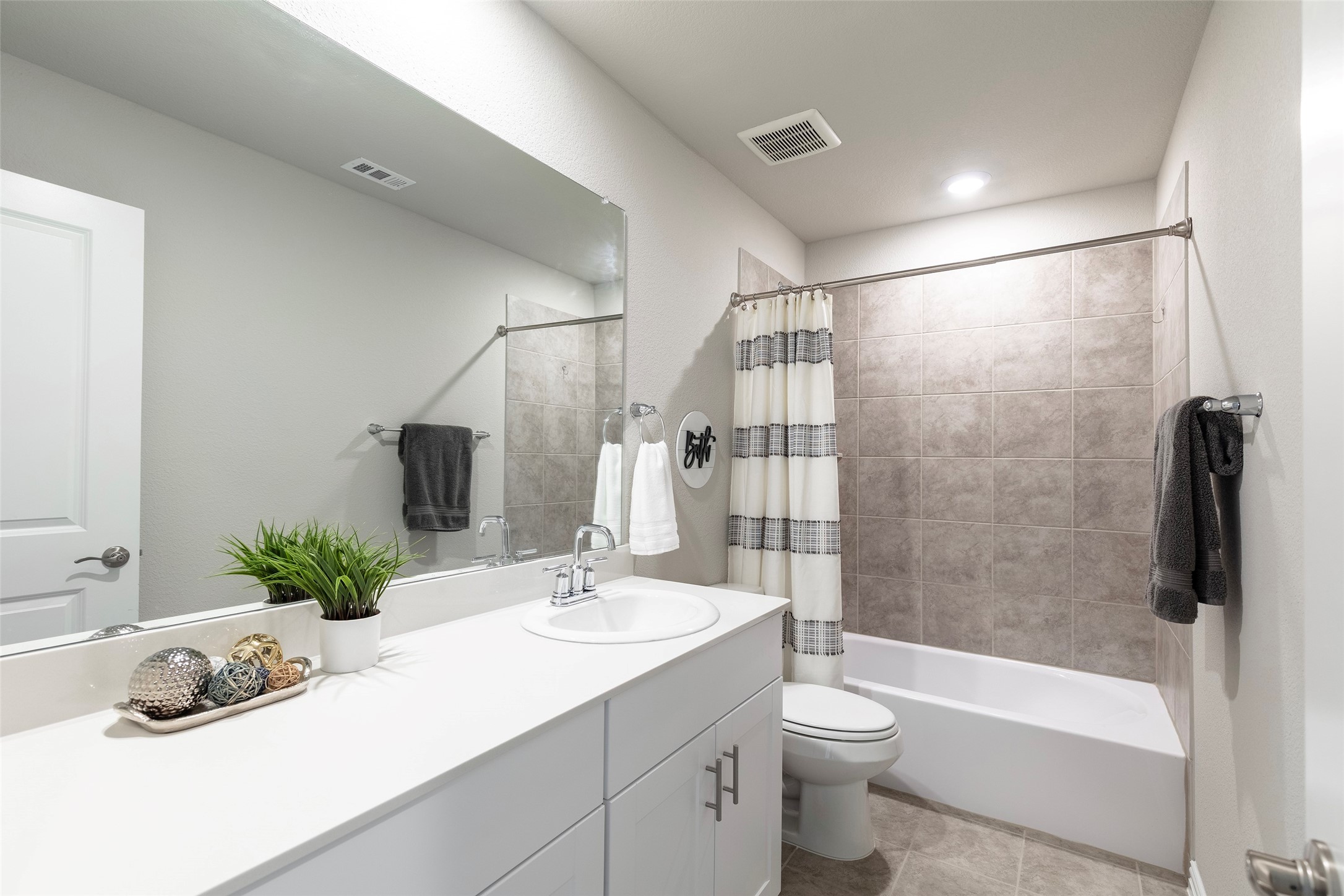 1504 Cobblestone Road