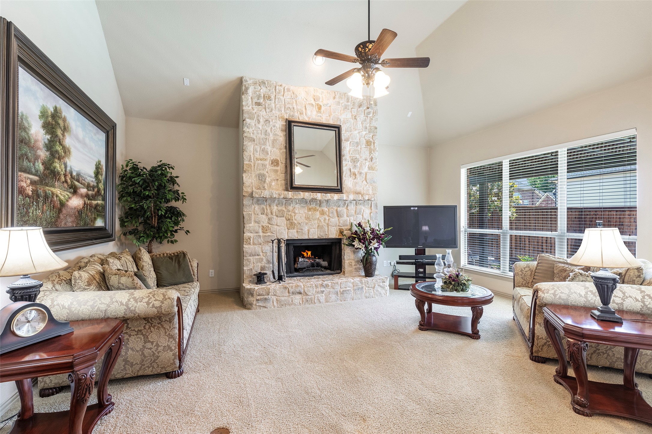 1217 Windmere Way
