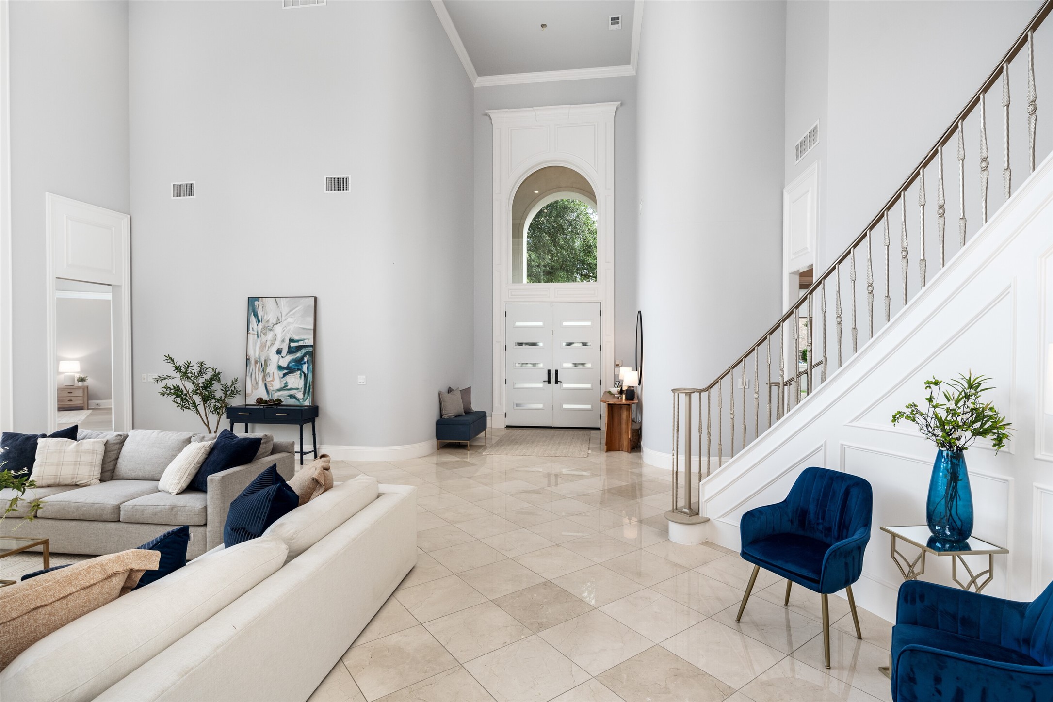 2600 Redding Drive
