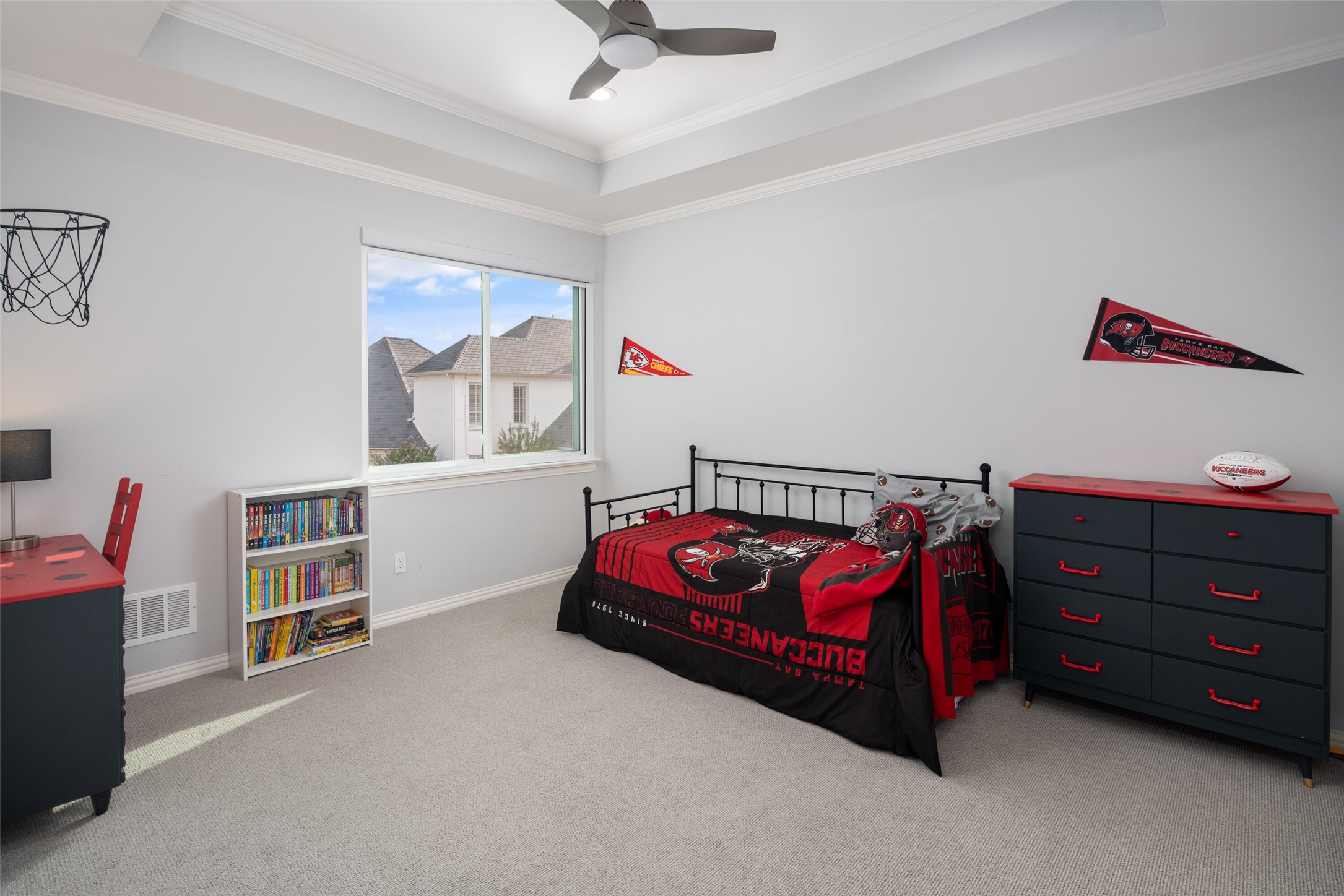 2600 Redding Drive