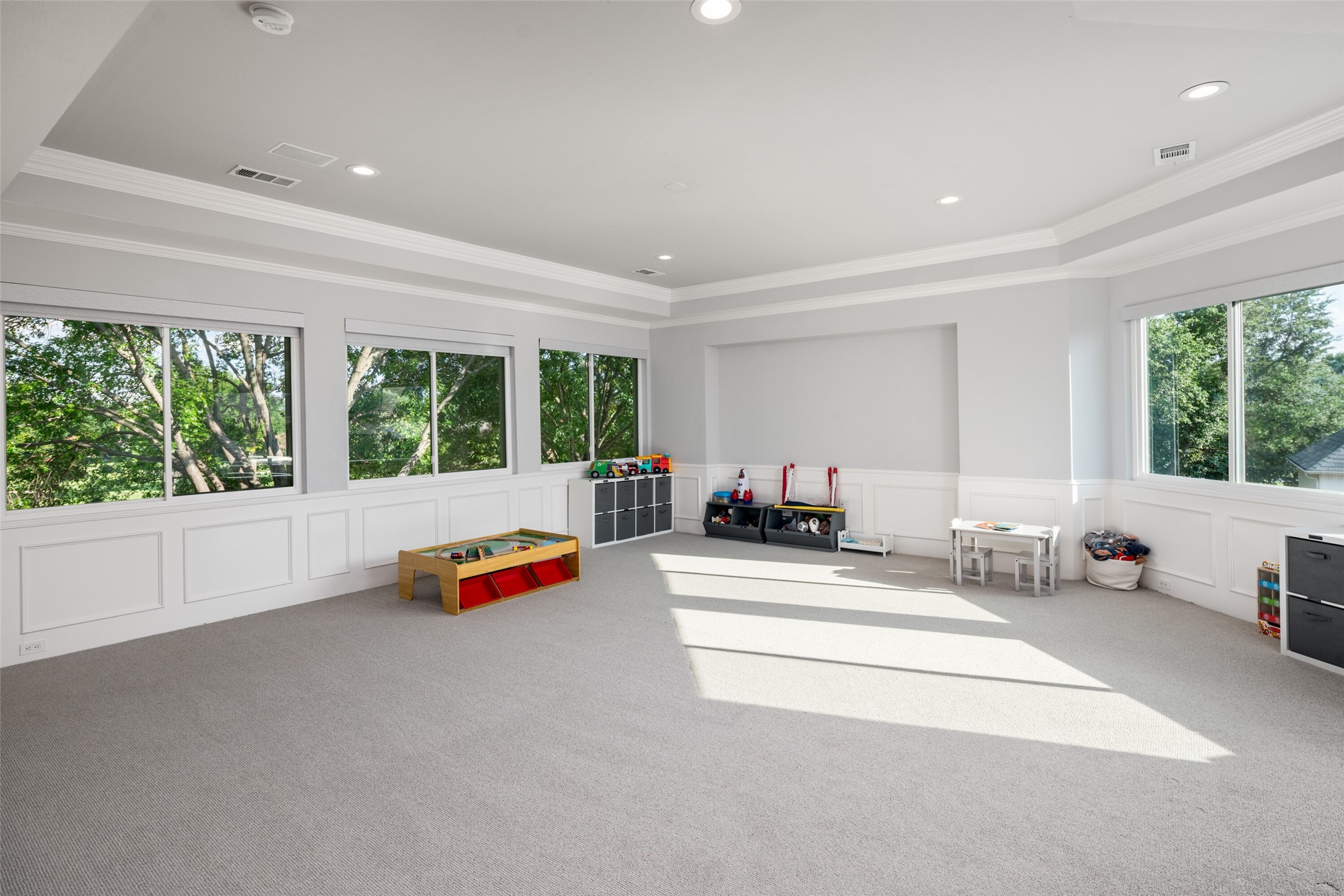 2600 Redding Drive