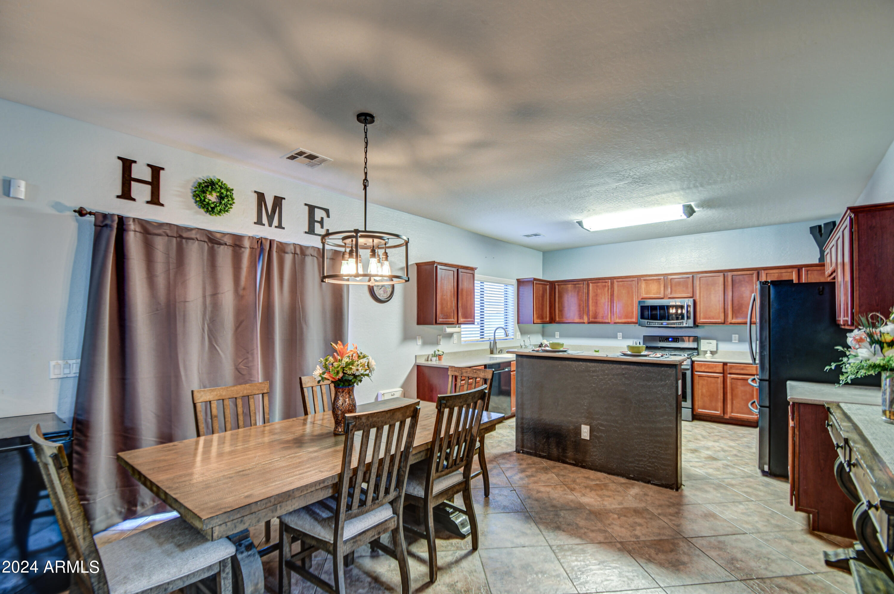 84 N SOUTHFORK Drive