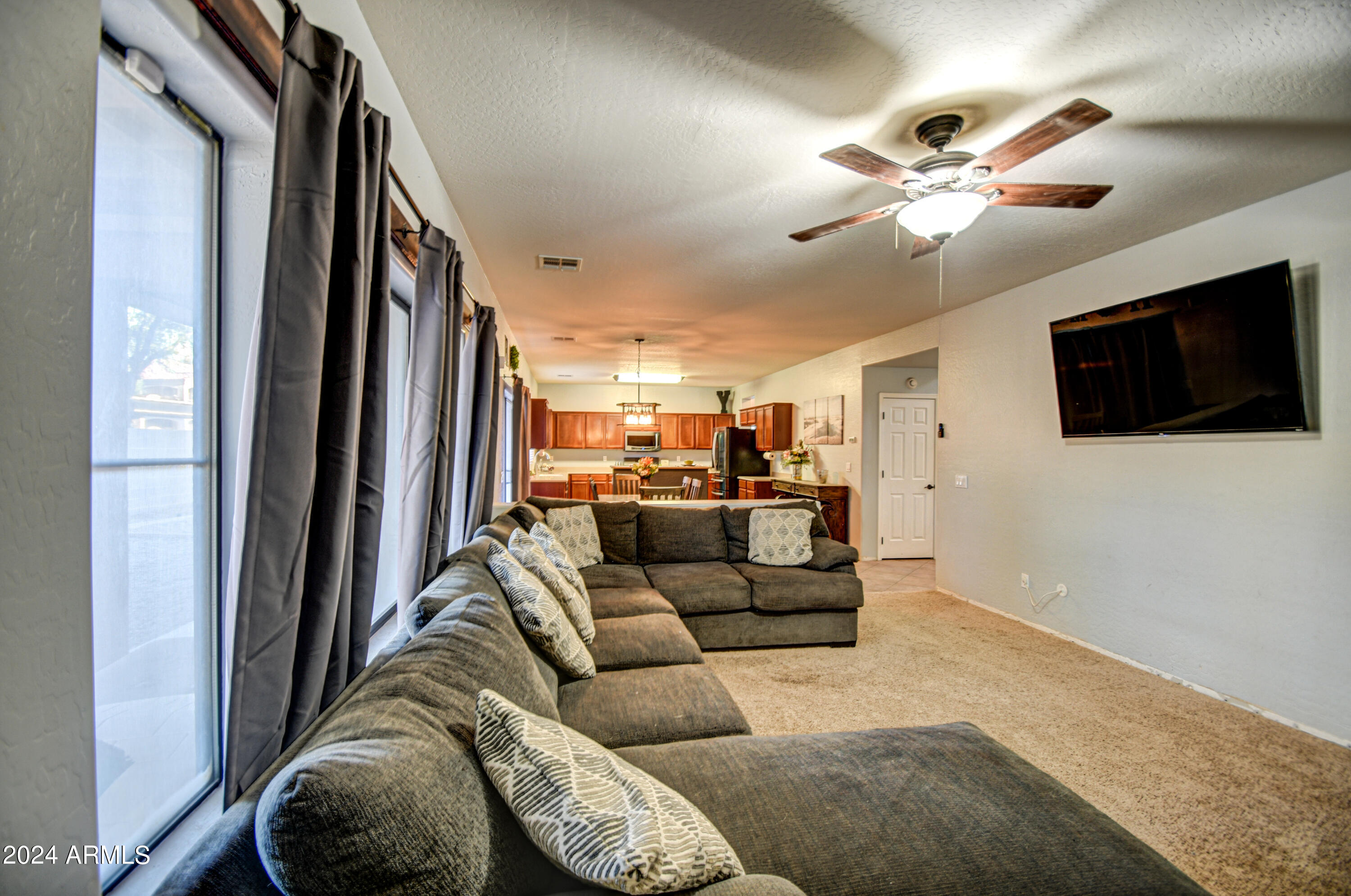 84 N SOUTHFORK Drive