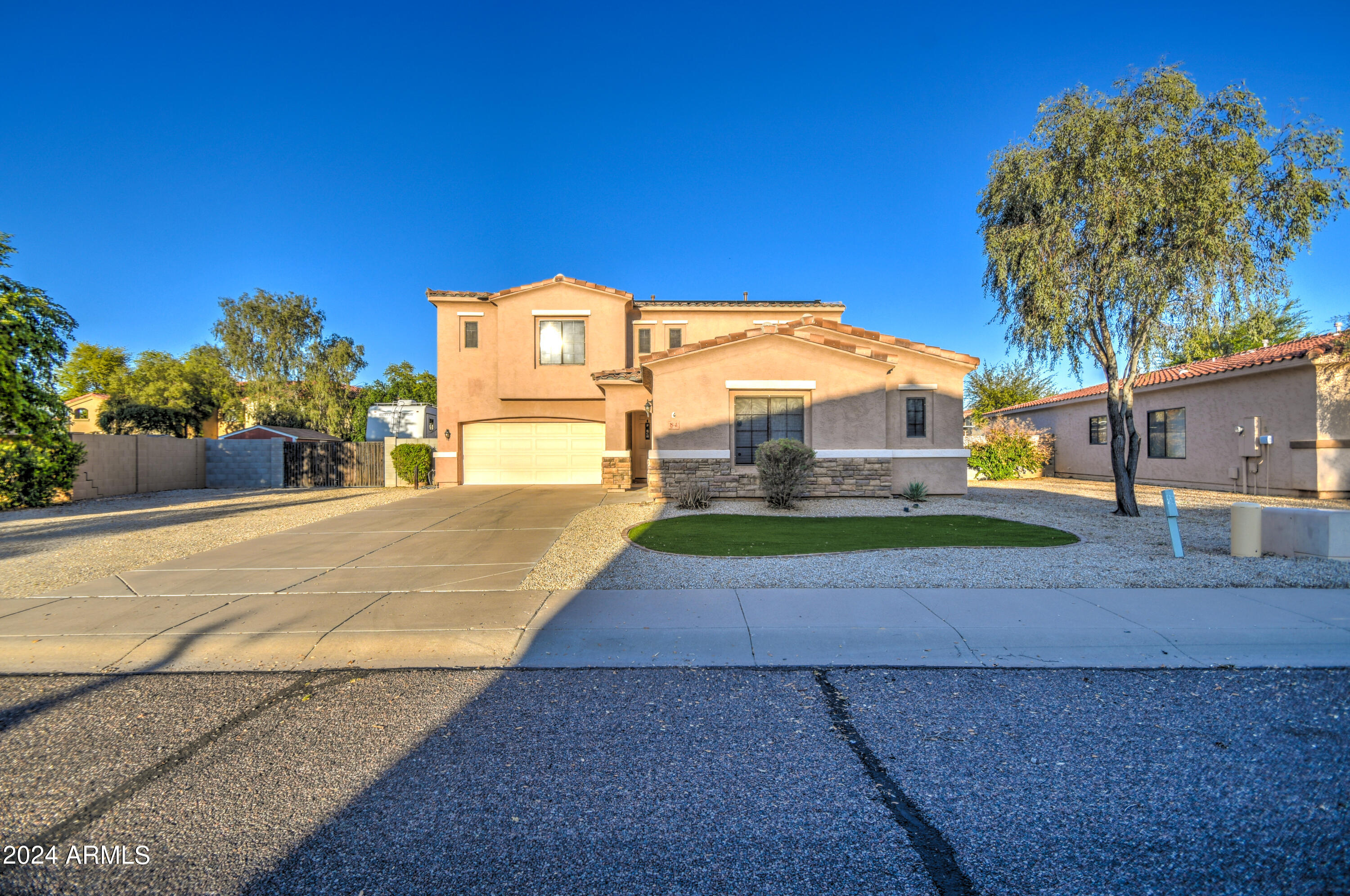 84 N SOUTHFORK Drive