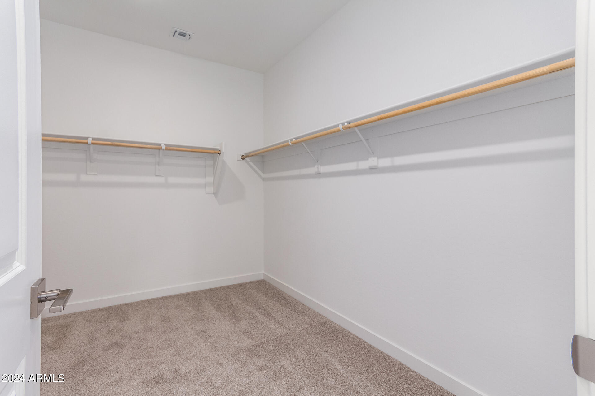 18197 W VOGEL Avenue