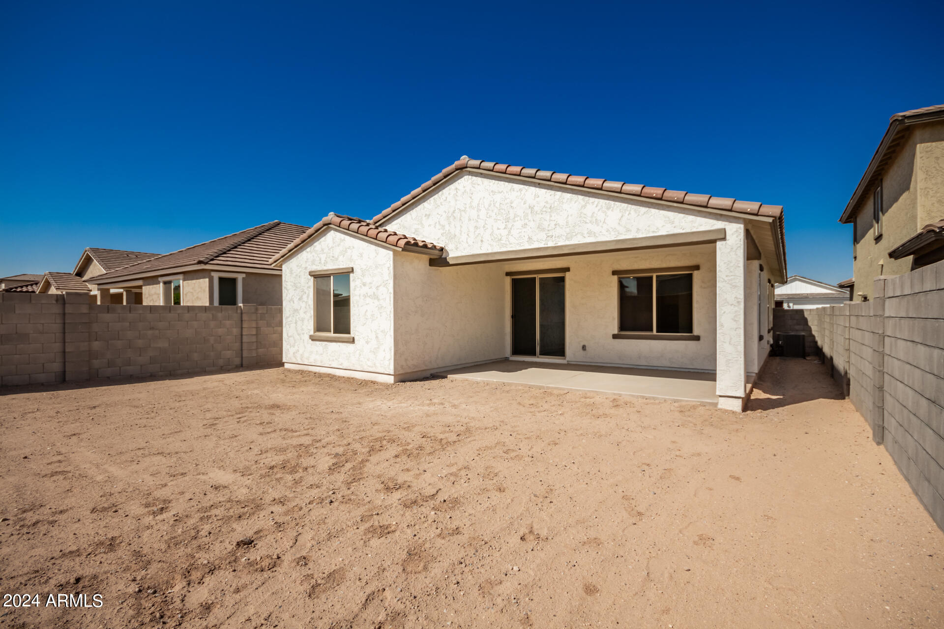 18197 W VOGEL Avenue