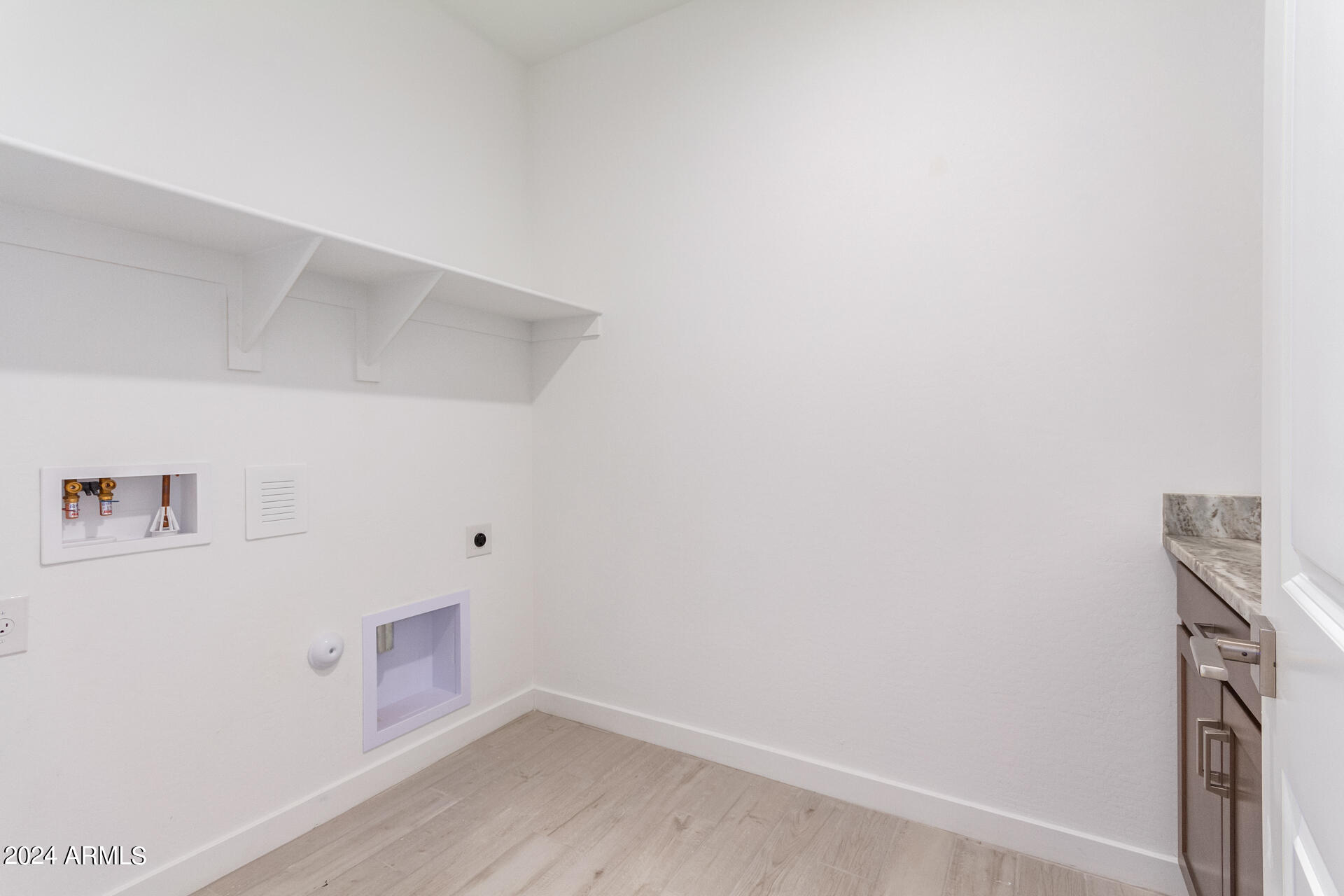 18197 W VOGEL Avenue