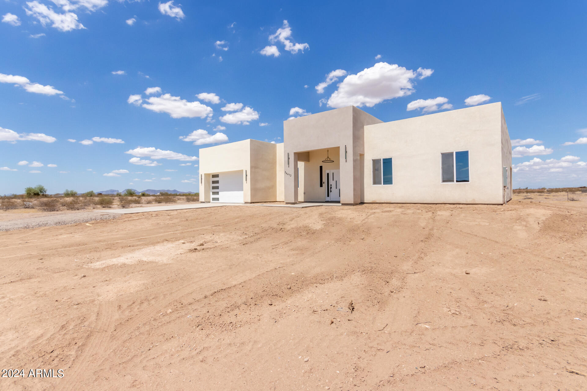 34454 W DOBBINS Road