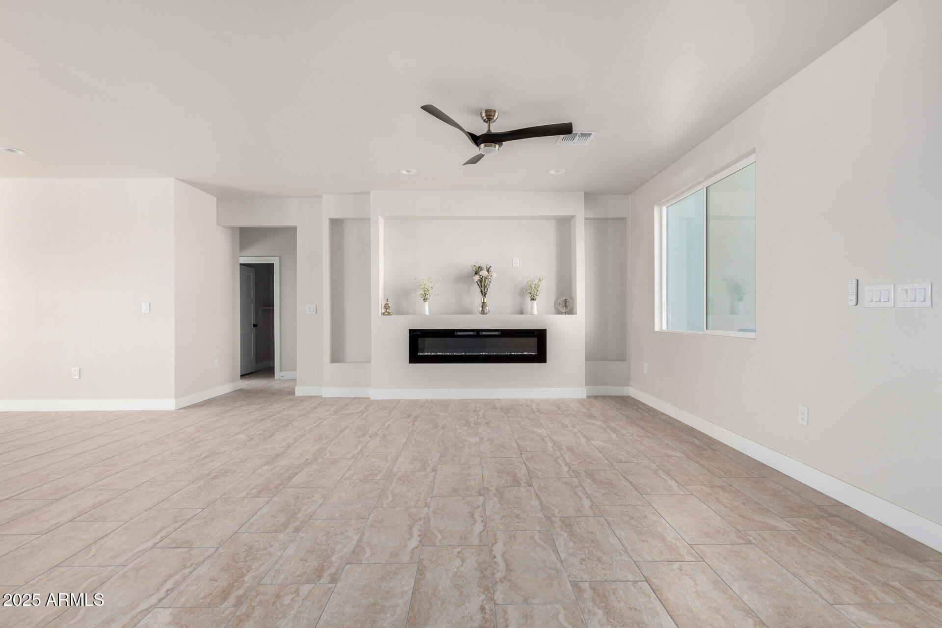 37667 W VERMONT Avenue