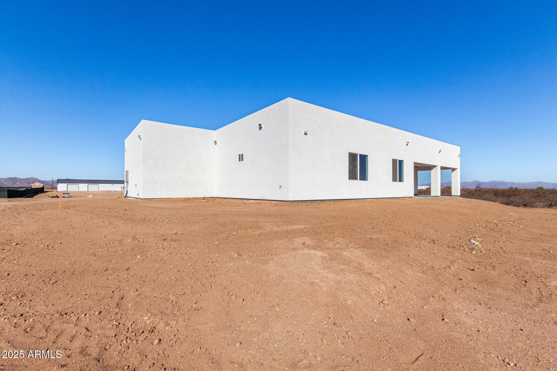 37667 W VERMONT Avenue